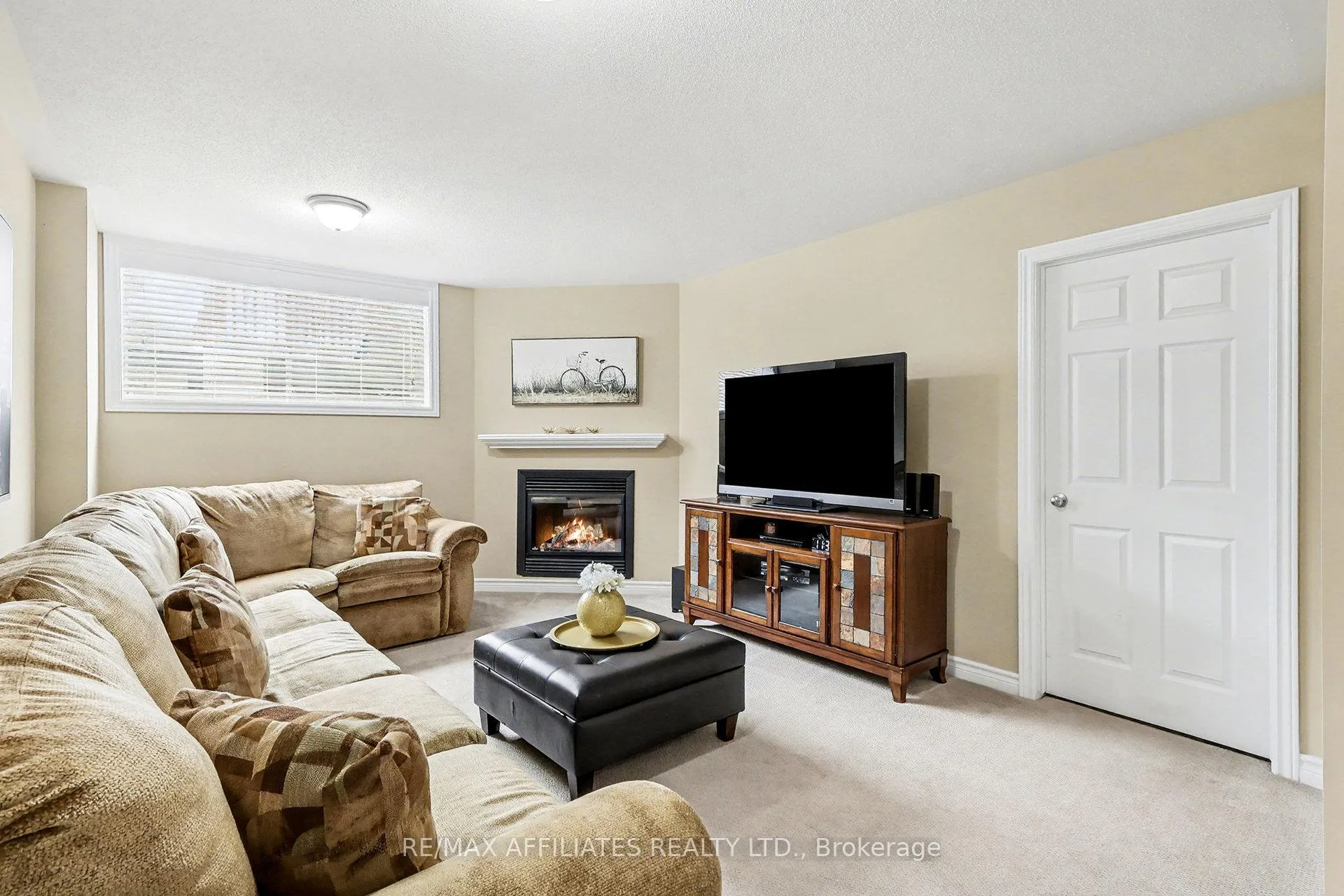 Photo 25 of 876 Ashenvale Way, Ottawa, Avalon East — HOMEH