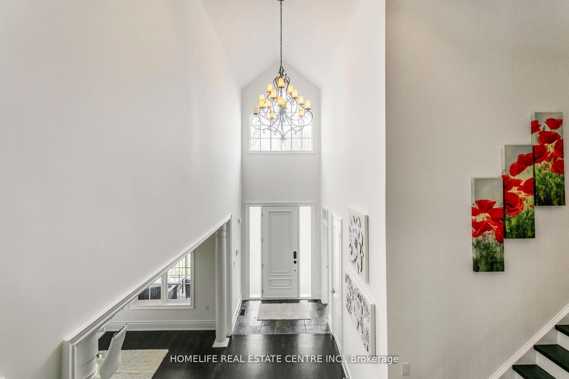 Photo 22 of 60 Young Court, Orangeville — HOMEH