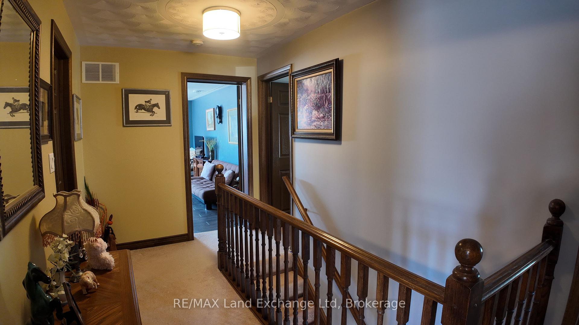 Photo 19 of 38 John Street W, North Huron, Wingham — HOMEH