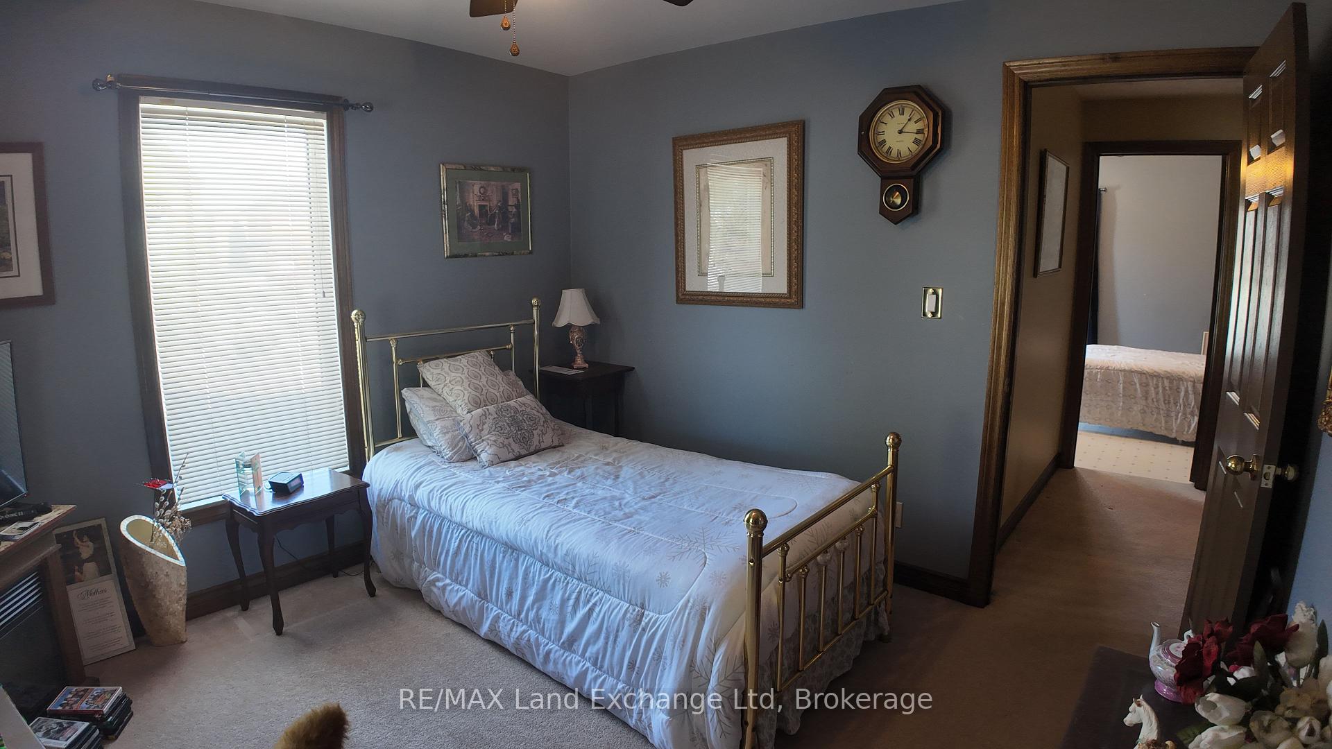 Photo 25 of 38 John Street W, North Huron, Wingham — HOMEH