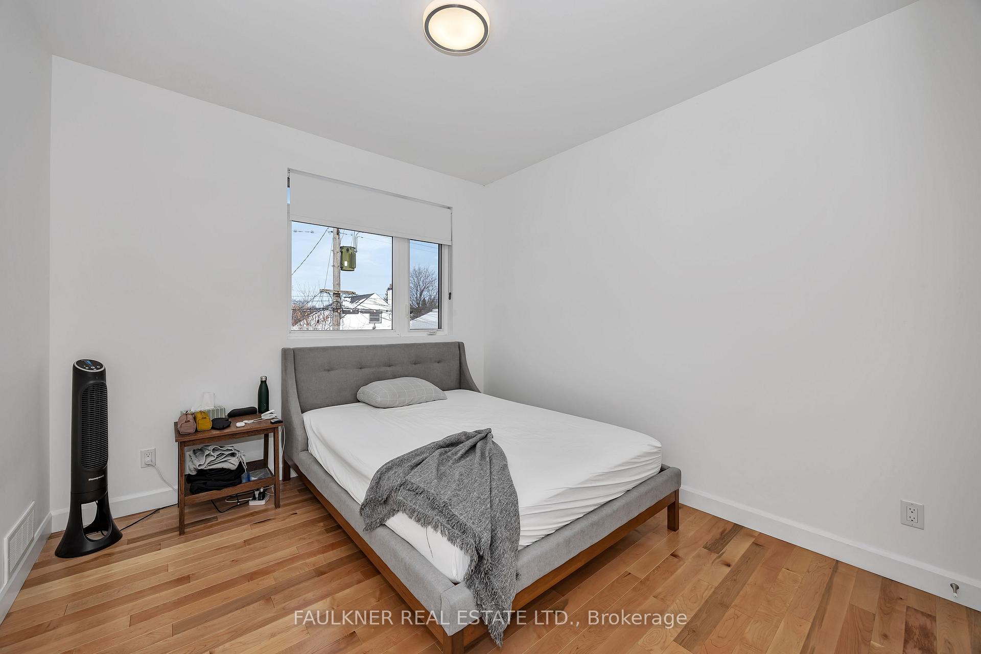 Photo 17 of 143 Columbus Avenue, Ottawa, Overbrook/Castle Heights — HOMEH