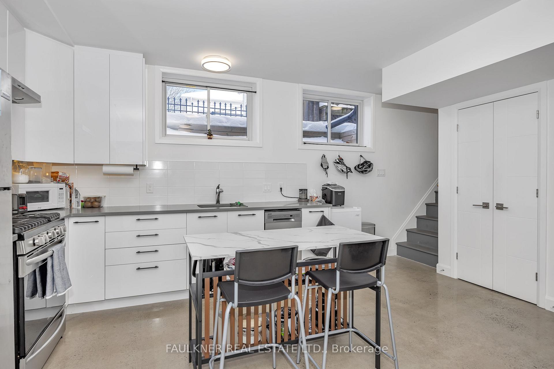 Photo 27 of 143 Columbus Avenue, Ottawa, Overbrook/Castle Heights — HOMEH