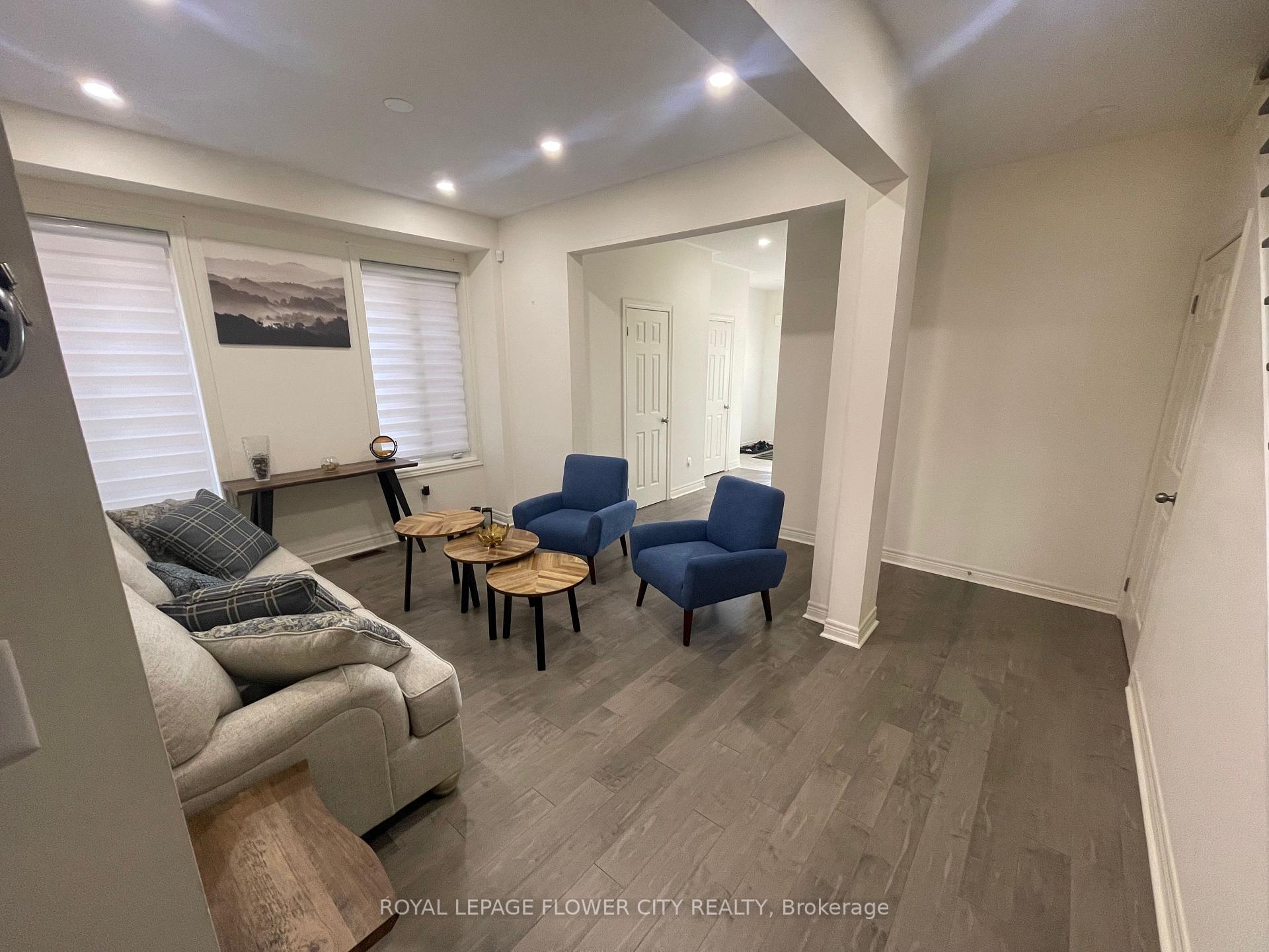 Photo 17 of 486 Downes Jackson Heights, Milton, Harrison — HOMEH