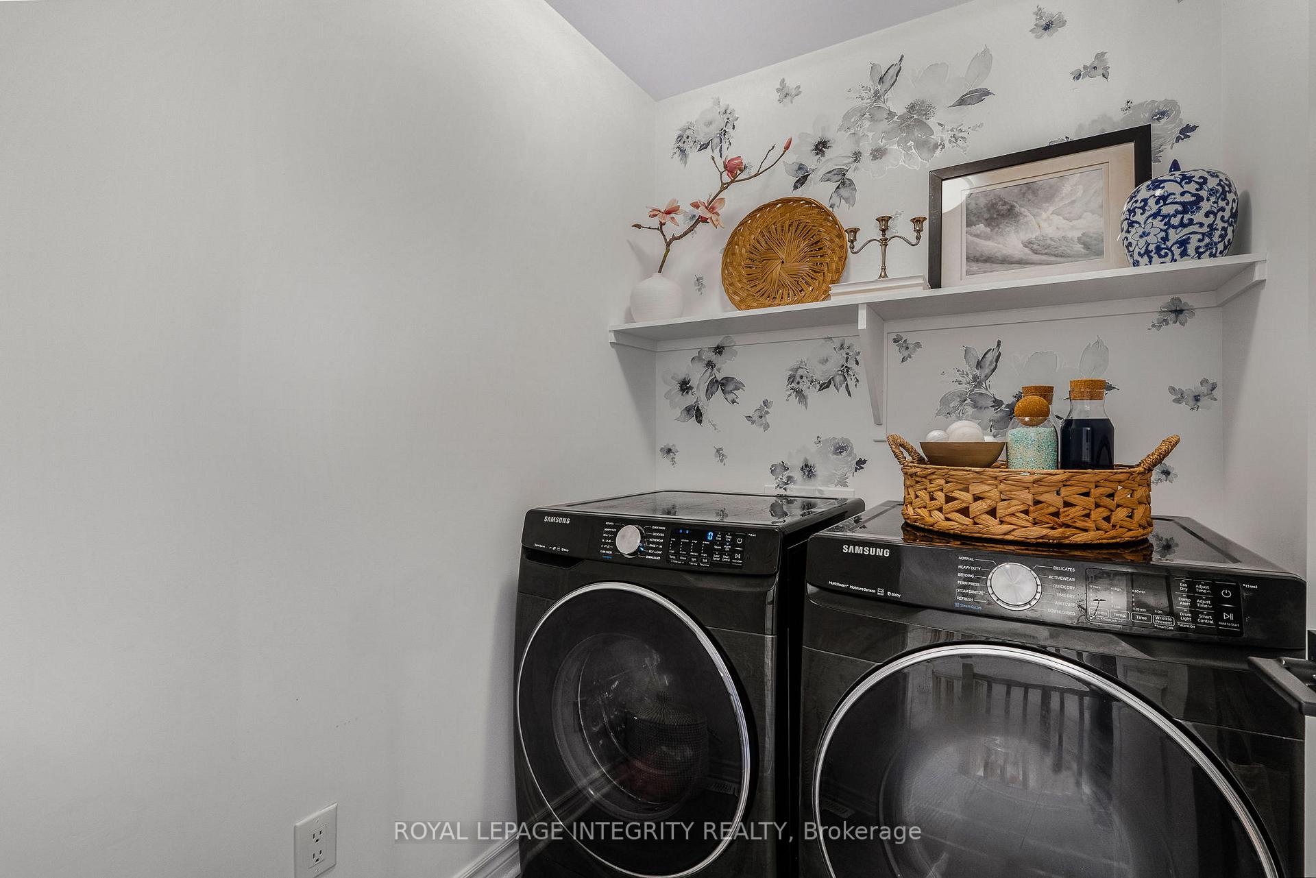 Photo 25 of 181 Crevasse Road, Ottawa, Mer Bleue/Bradley Estates/Anderson Park — HOMEH