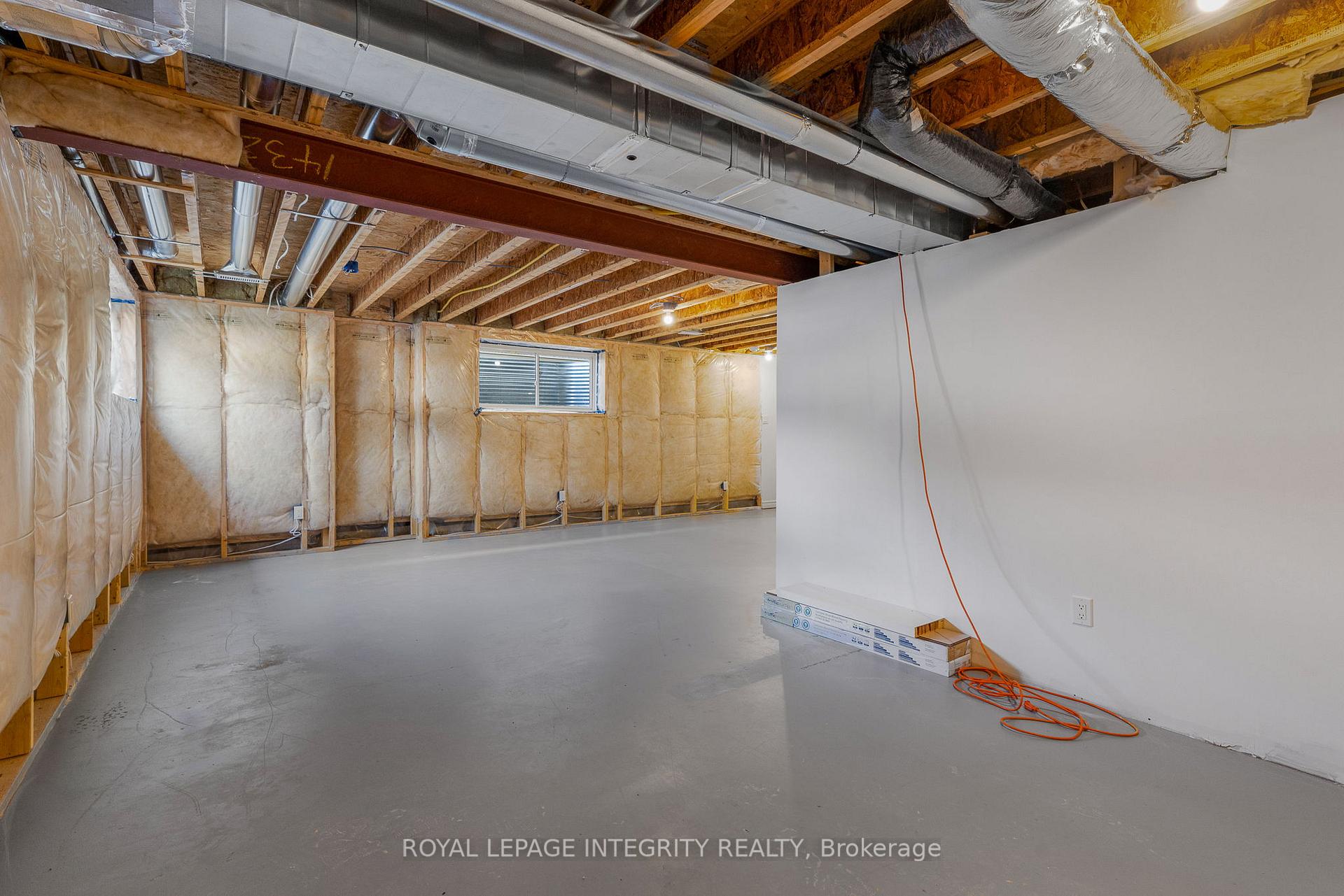 Photo 34 of 181 Crevasse Road, Ottawa, Mer Bleue/Bradley Estates/Anderson Park — HOMEH