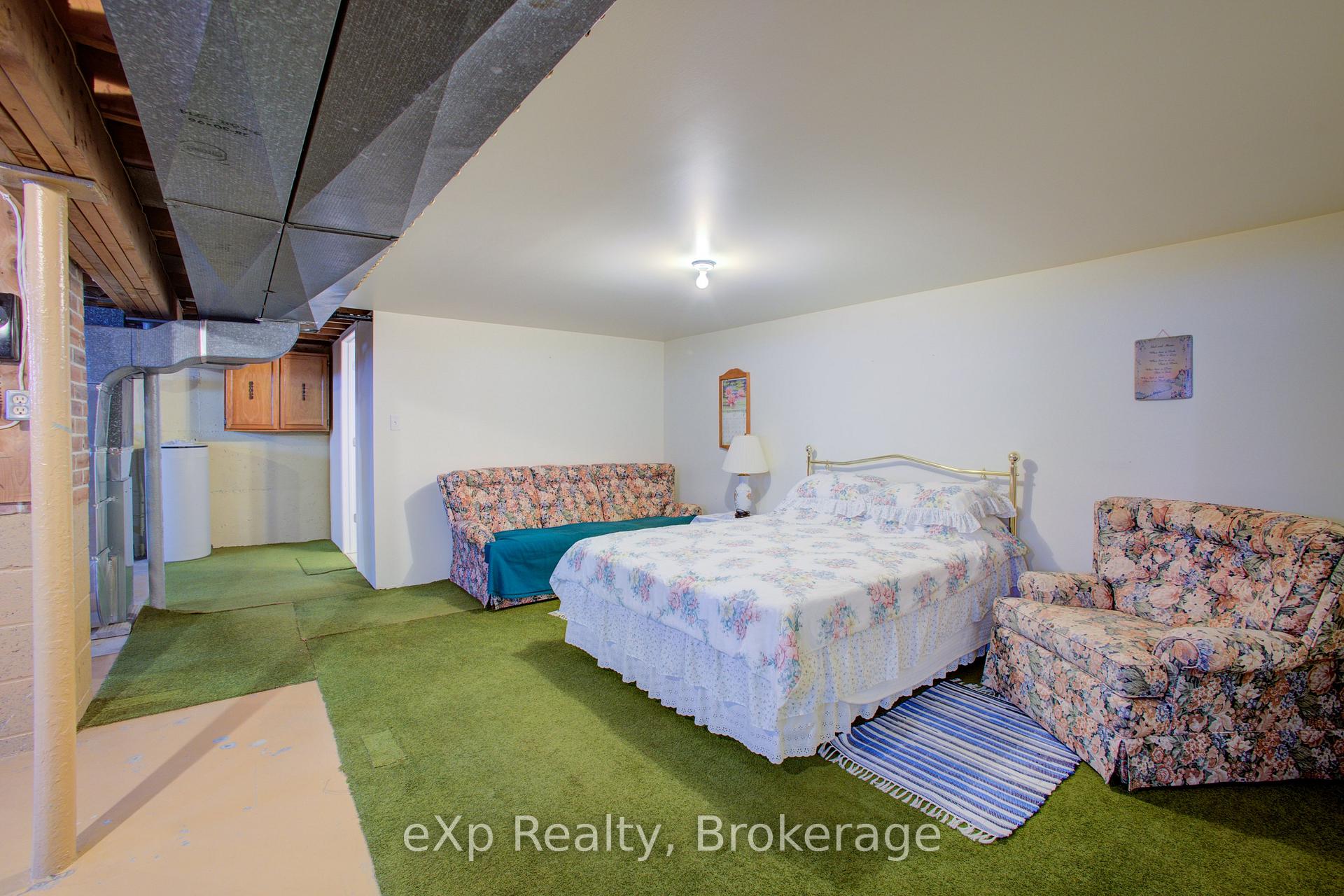 Photo 18 of 318 Leopold Street, North Huron, Wingham — HOMEH
