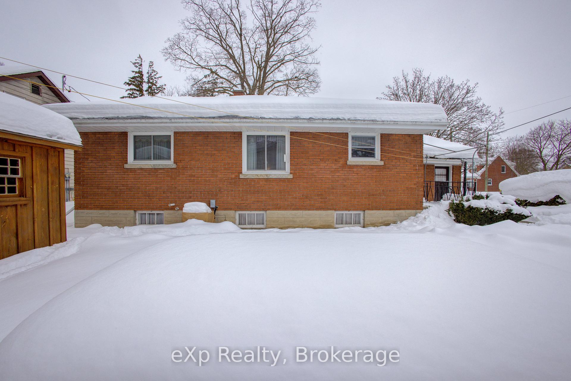 Photo 30 of 318 Leopold Street, North Huron, Wingham — HOMEH