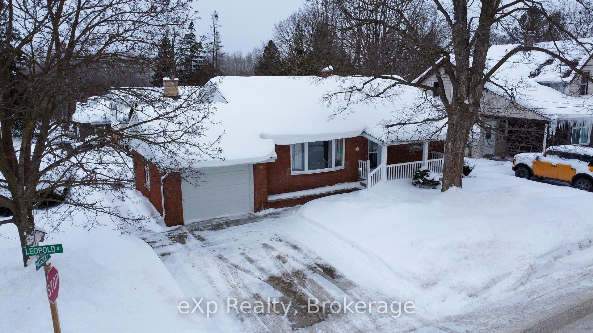 Photo 32 of 318 Leopold Street, North Huron, Wingham — HOMEH