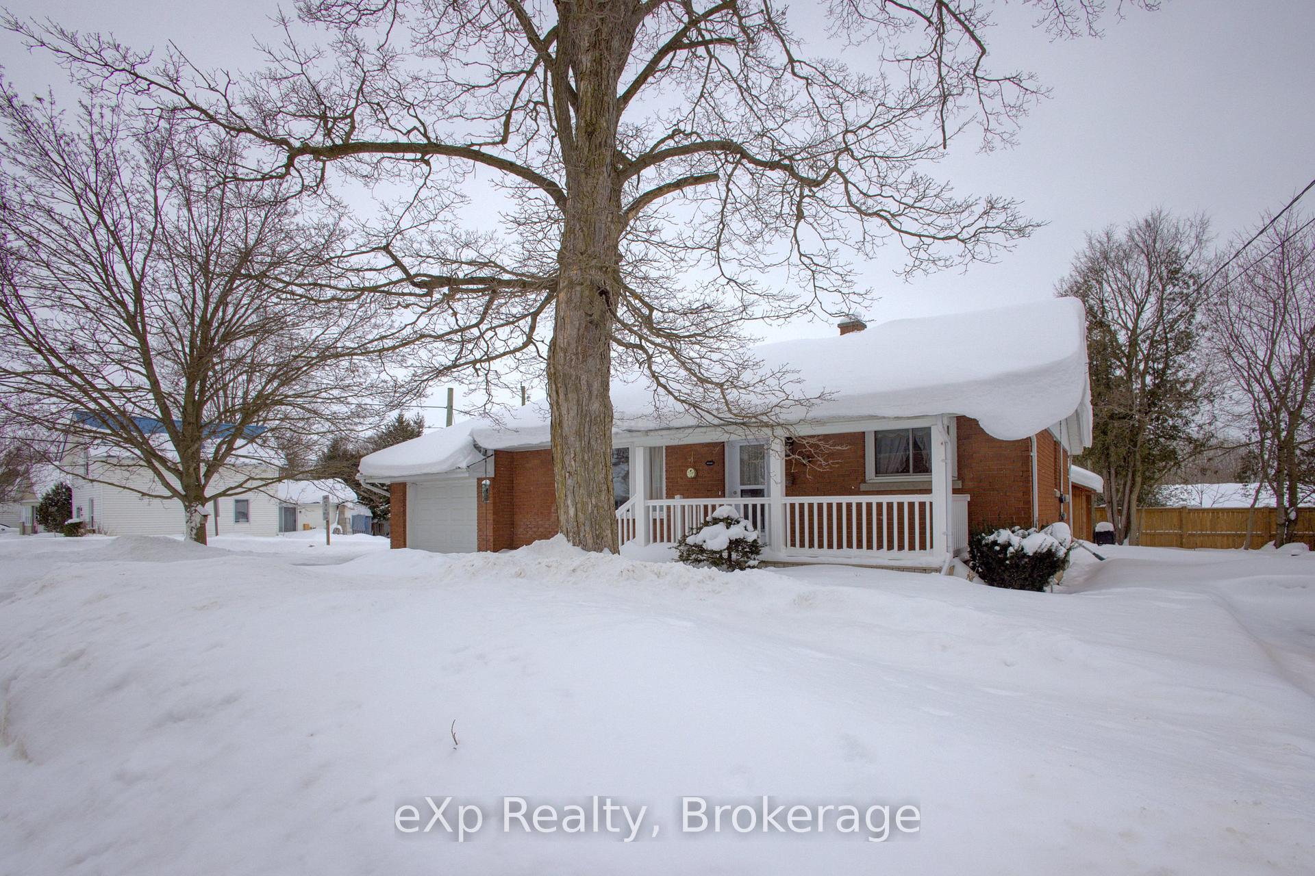 Photo 34 of 318 Leopold Street, North Huron, Wingham — HOMEH
