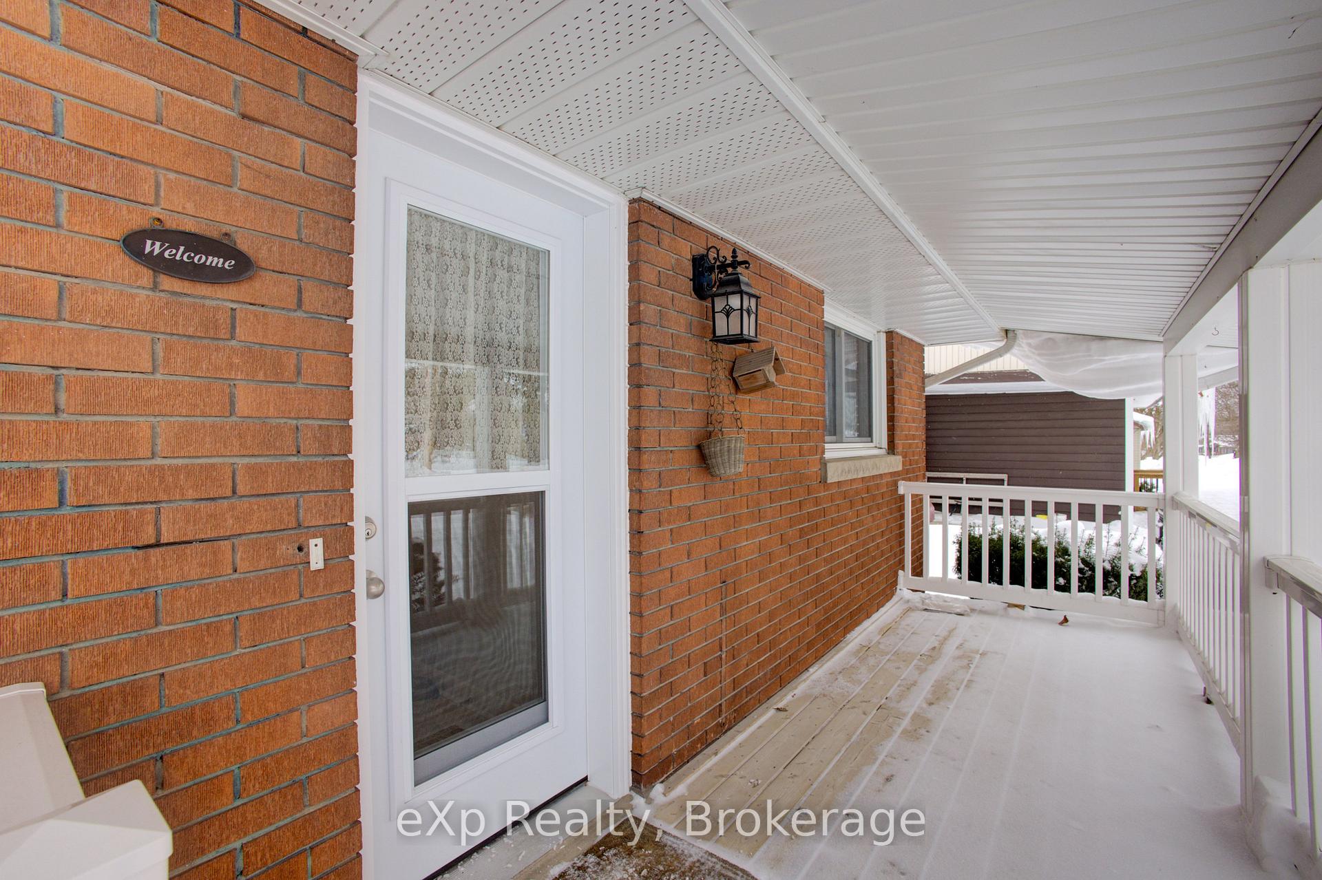 Photo 36 of 318 Leopold Street, North Huron, Wingham — HOMEH