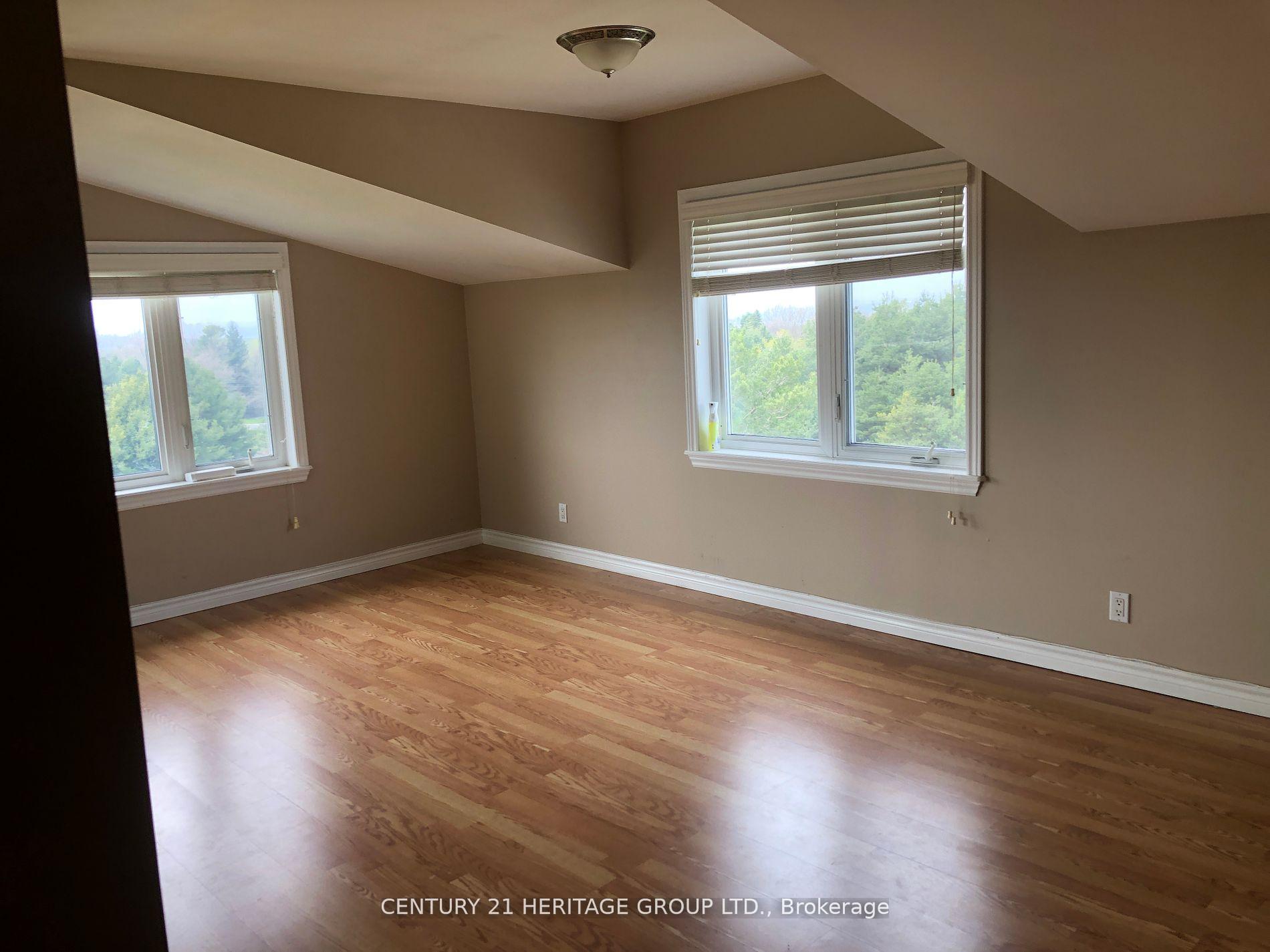 Photo 6 of Unit Upper, 6371 2nd Line, New Tecumseth, Rural New Tecumseth — HOMEH