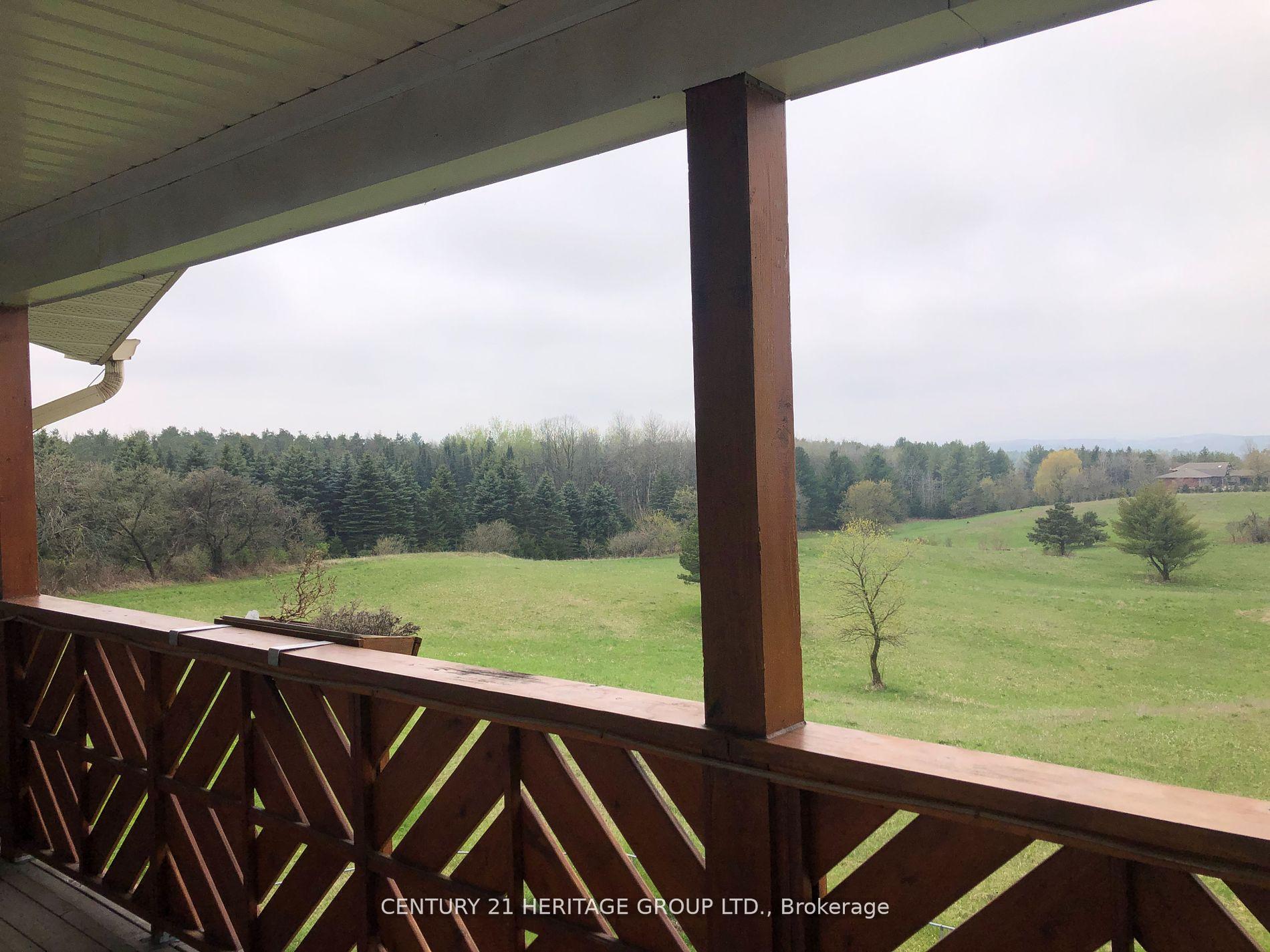 Photo 13 of Unit Upper, 6371 2nd Line, New Tecumseth, Rural New Tecumseth — HOMEH