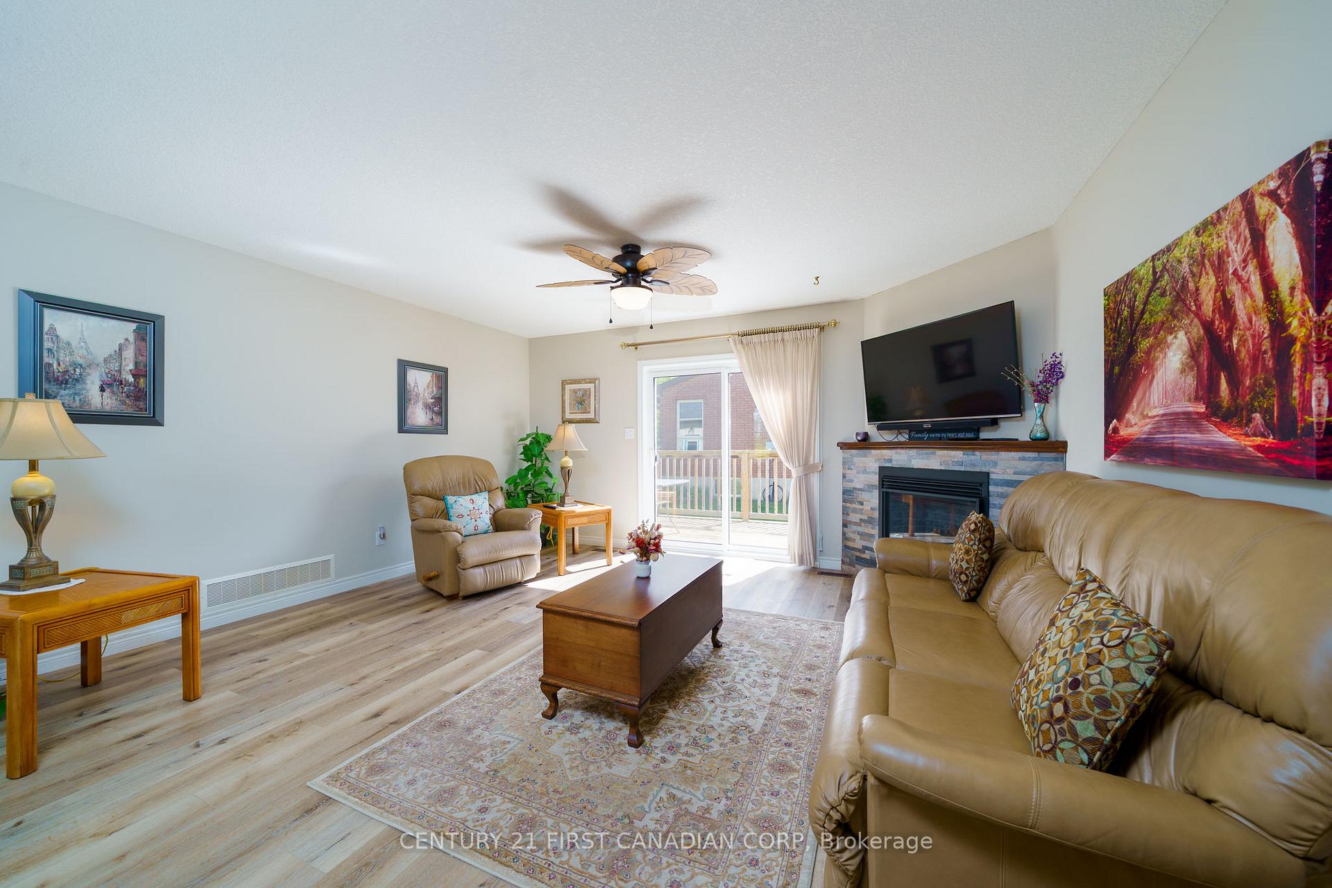 Photo 6 of 300 Station St Street, North Middlesex, Parkhill — HOMEH