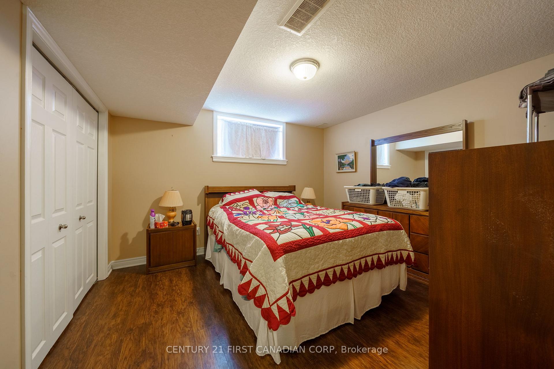 Photo 22 of 300 Station St Street, North Middlesex, Parkhill — HOMEH