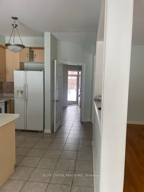 Photo 12 of 3 Whistler Court, Markham, Milliken Mills West — HOMEH