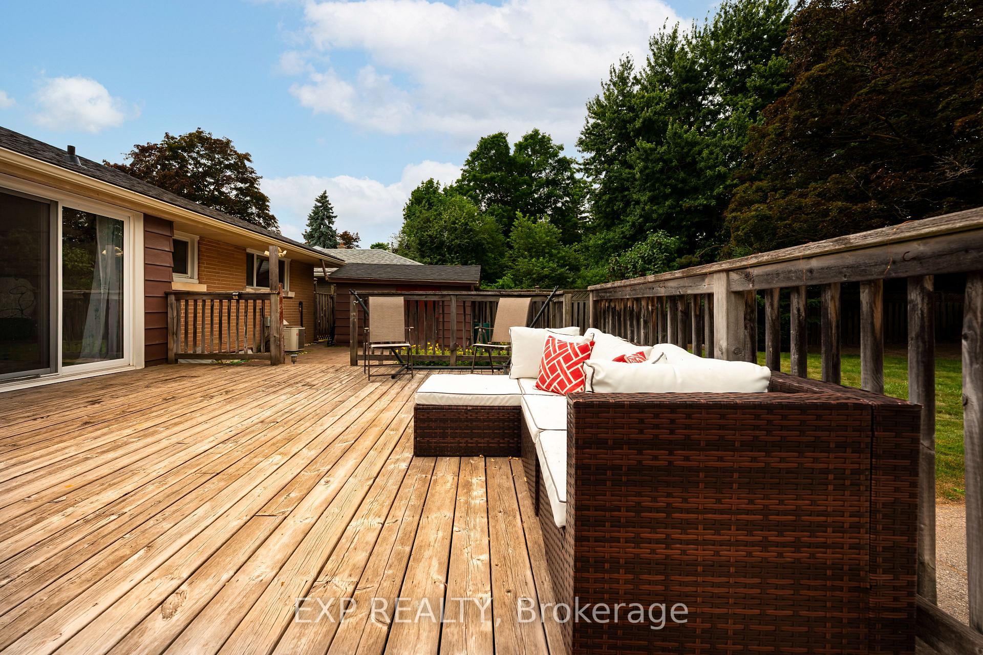 Photo 35 of 1 Banting Drive, Orangeville — HOMEH