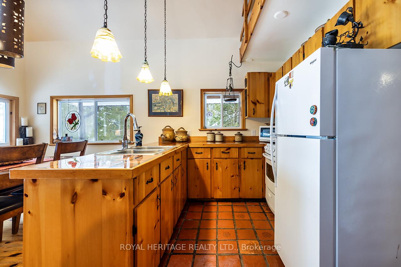 Photo 6 of 599C Commanda Lake Road, Parry Sound Remote Area, Restoule — HOMEH
