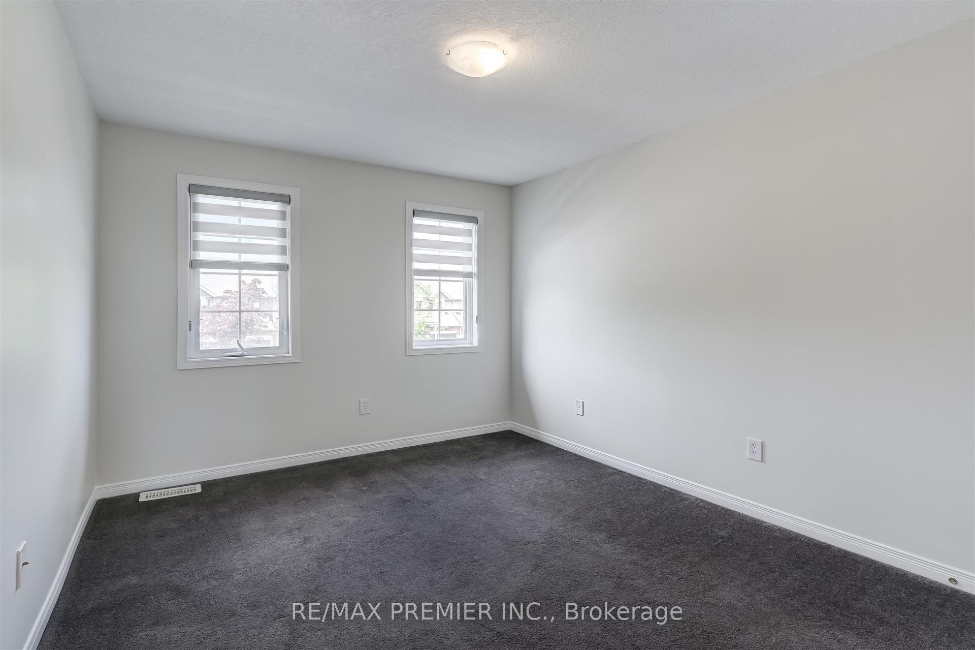 Photo 23 of 39 Shephard Avenue, New Tecumseth, Alliston — HOMEH