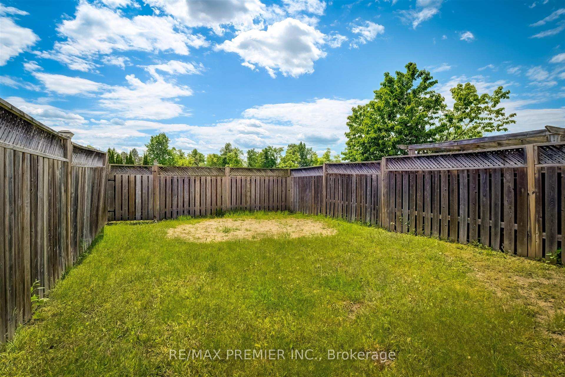Photo 28 of 39 Shephard Avenue, New Tecumseth, Alliston — HOMEH
