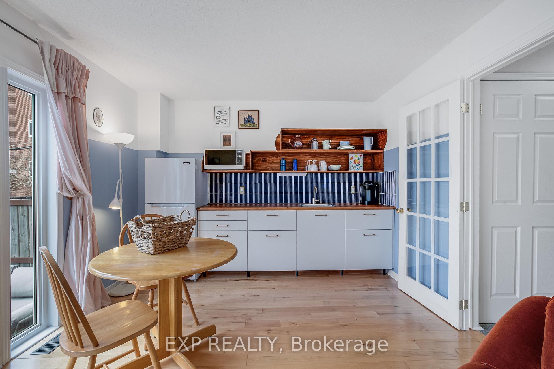 Photo 11 of 177 Arcola Private, Ottawa, Overbrook/Castle Heights — HOMEH