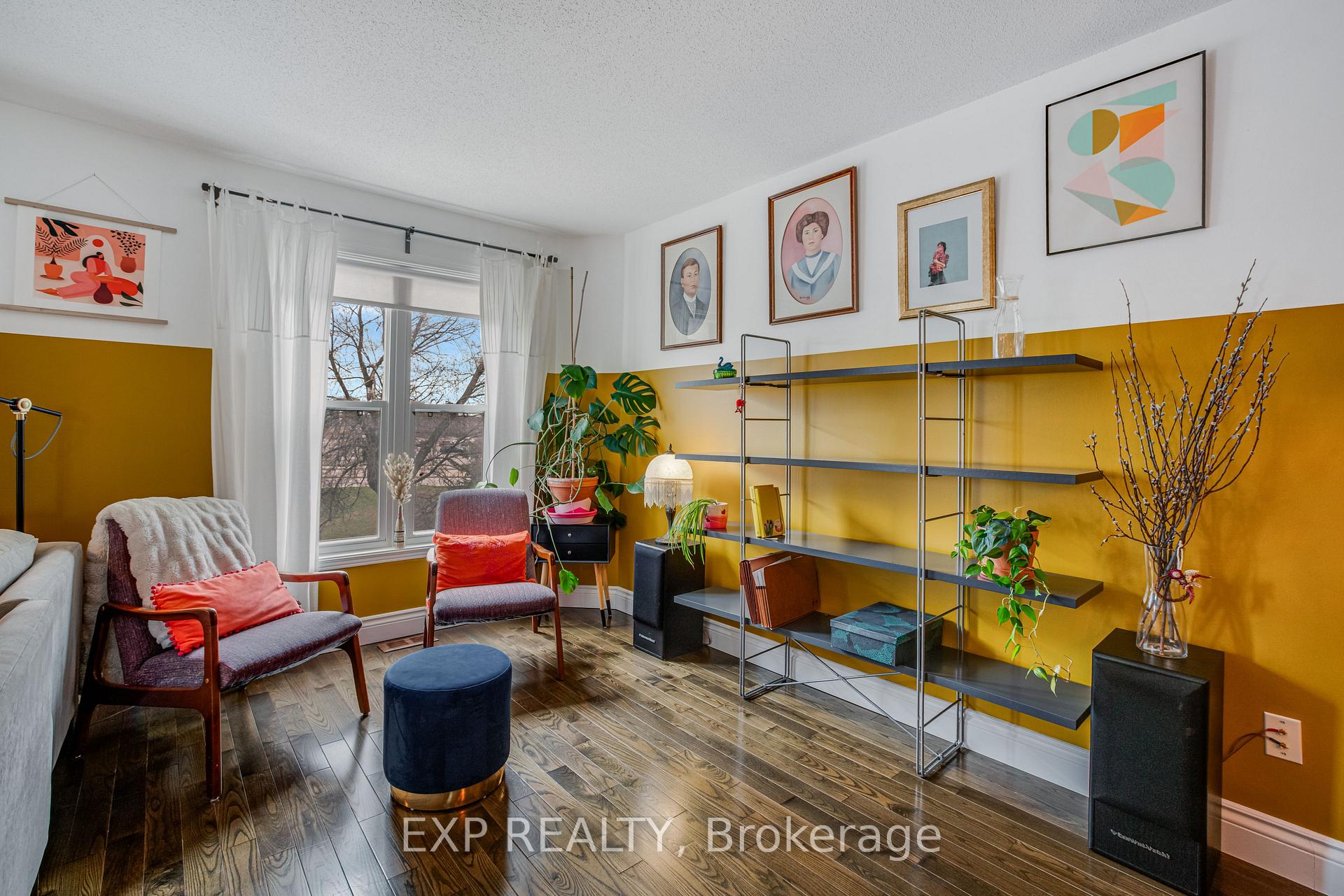 Photo 20 of 177 Arcola Private, Ottawa, Overbrook/Castle Heights — HOMEH