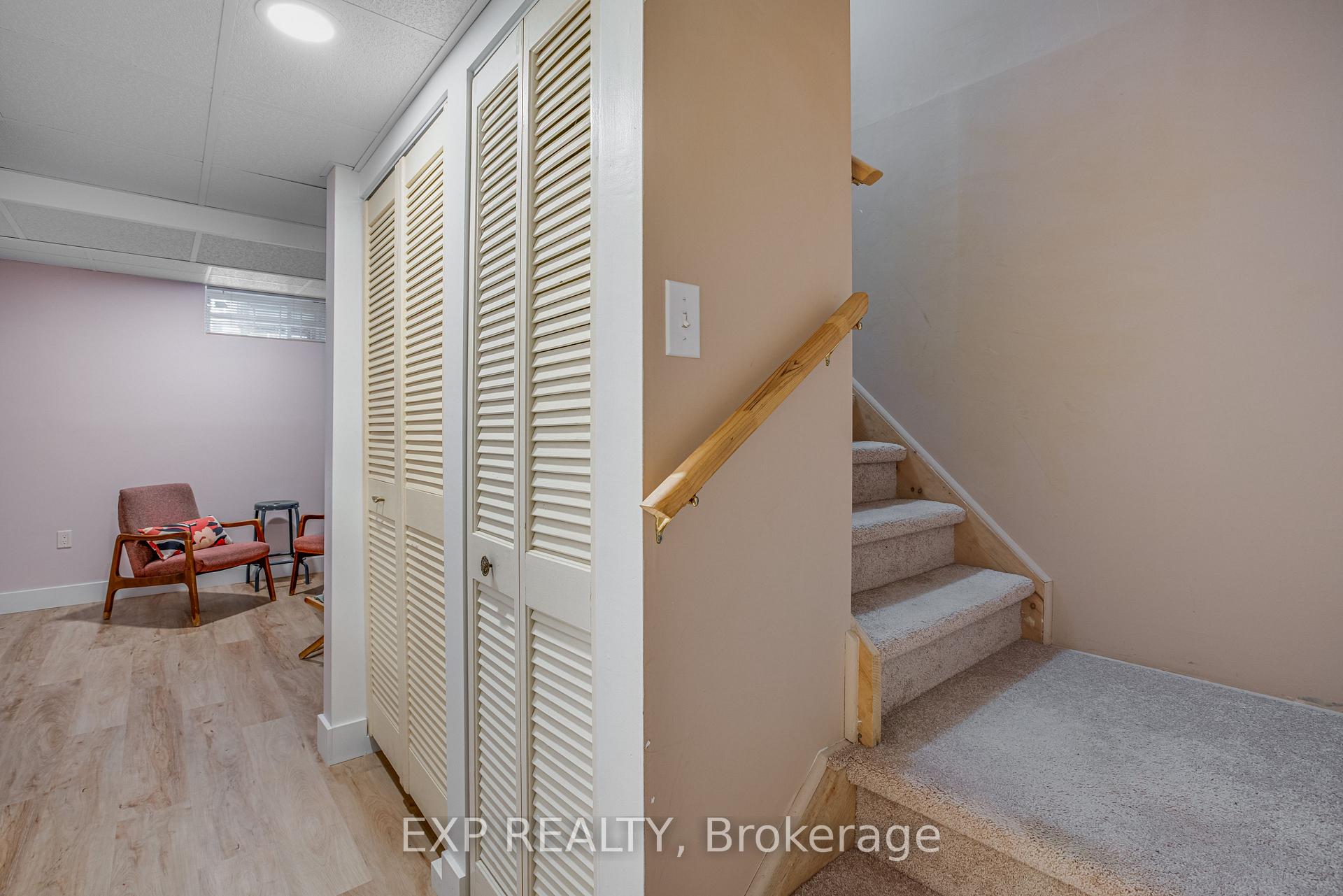 Photo 34 of 177 Arcola Private, Ottawa, Overbrook/Castle Heights — HOMEH