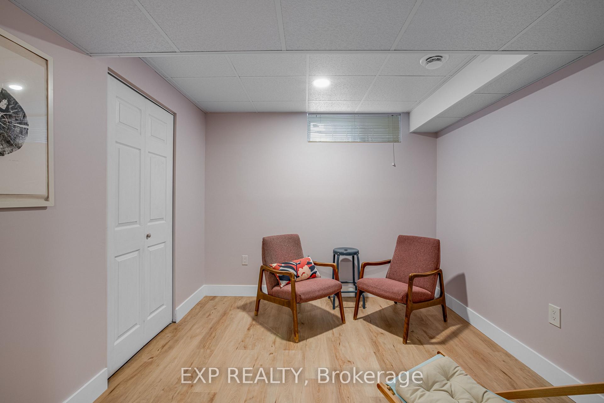 Photo 35 of 177 Arcola Private, Ottawa, Overbrook/Castle Heights — HOMEH