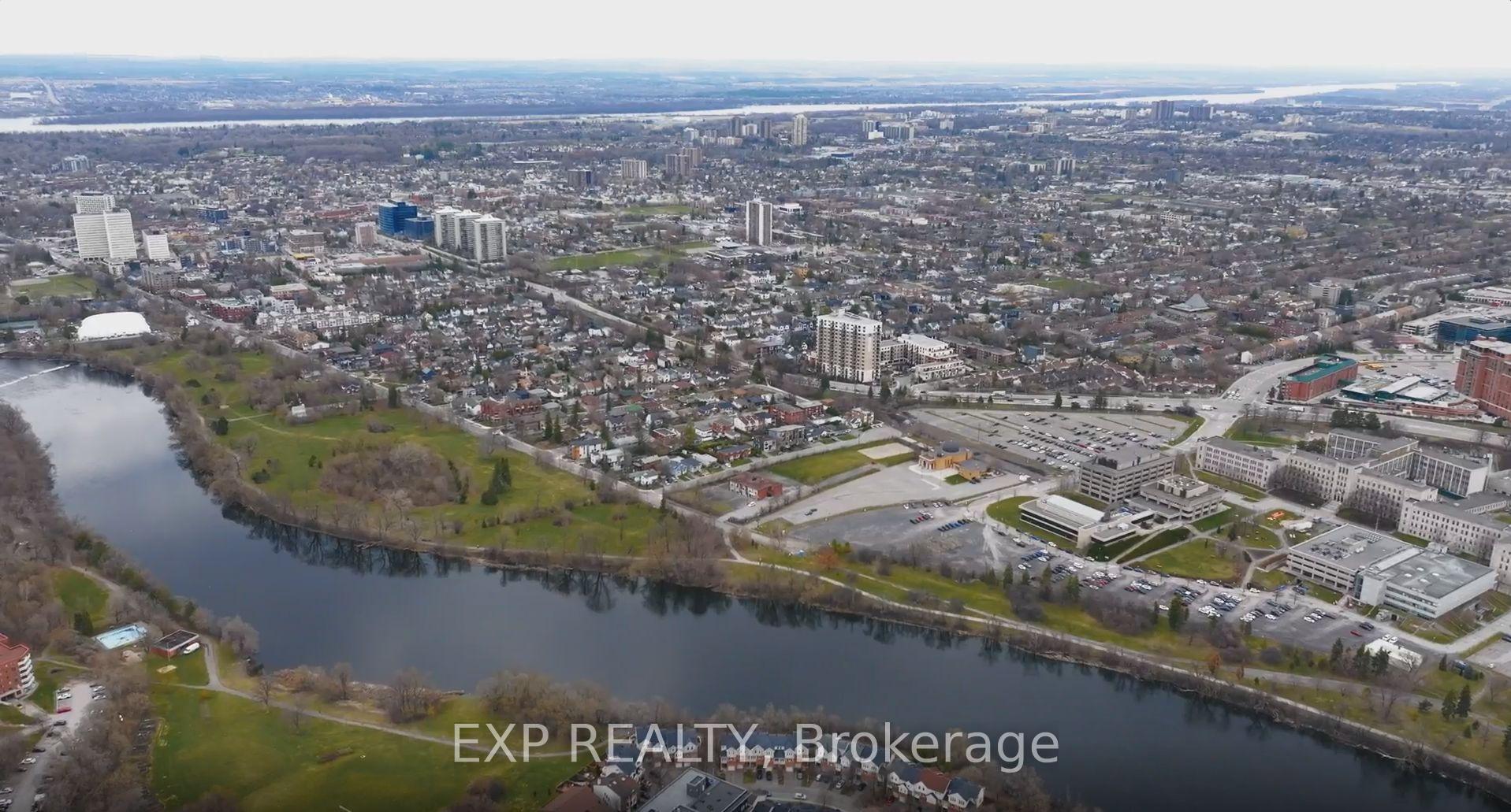 Photo 42 of 177 Arcola Private, Ottawa, Overbrook/Castle Heights — HOMEH
