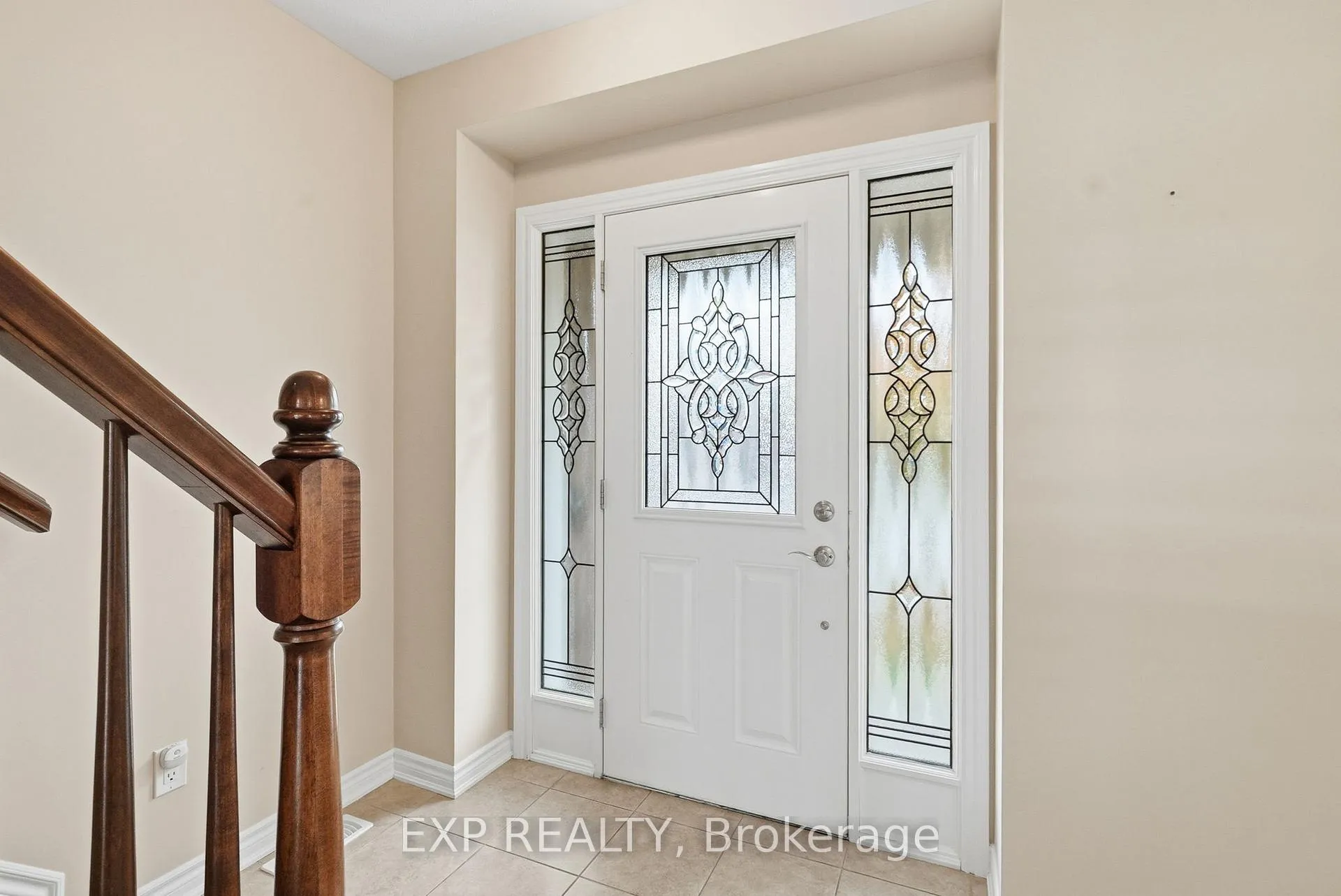 Photo 4 of 612 Calla Lily Terrace, Ottawa, Notting Hill/Summerside — HOMEH