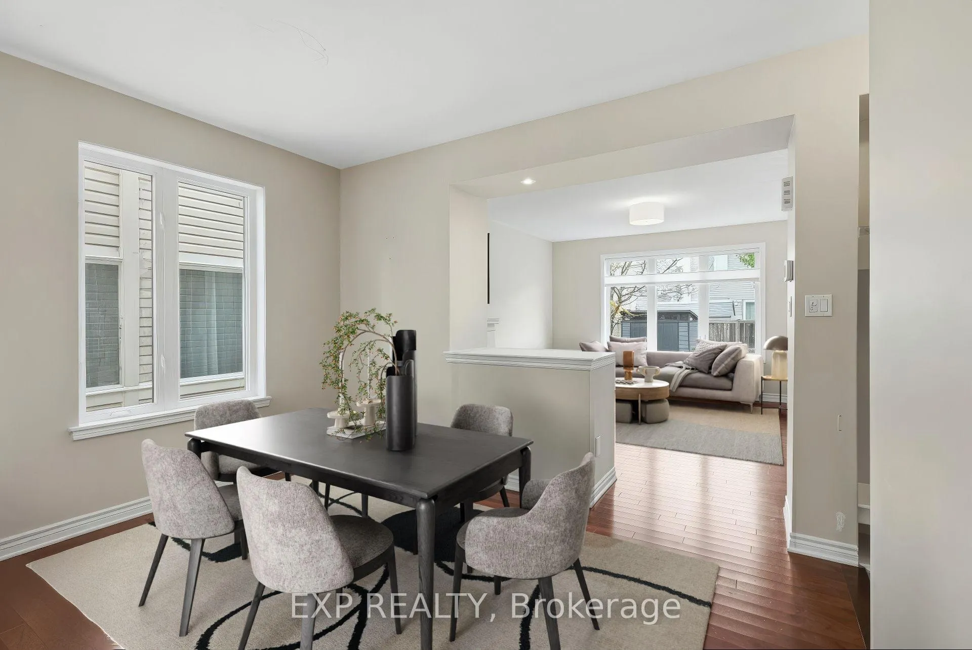 Photo 5 of 612 Calla Lily Terrace, Ottawa, Notting Hill/Summerside — HOMEH