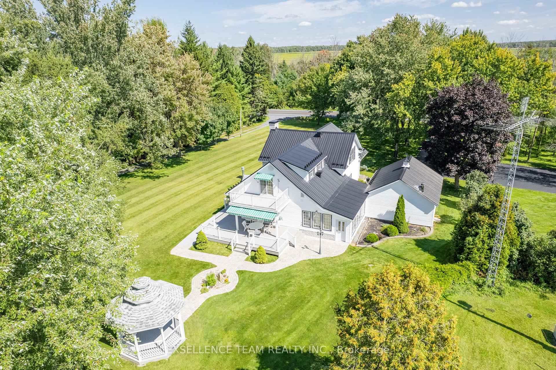 Photo 23 of 2940 County Rd 20, North Glengarry, North Glengarry (Kenyon) Twp — HOMEH
