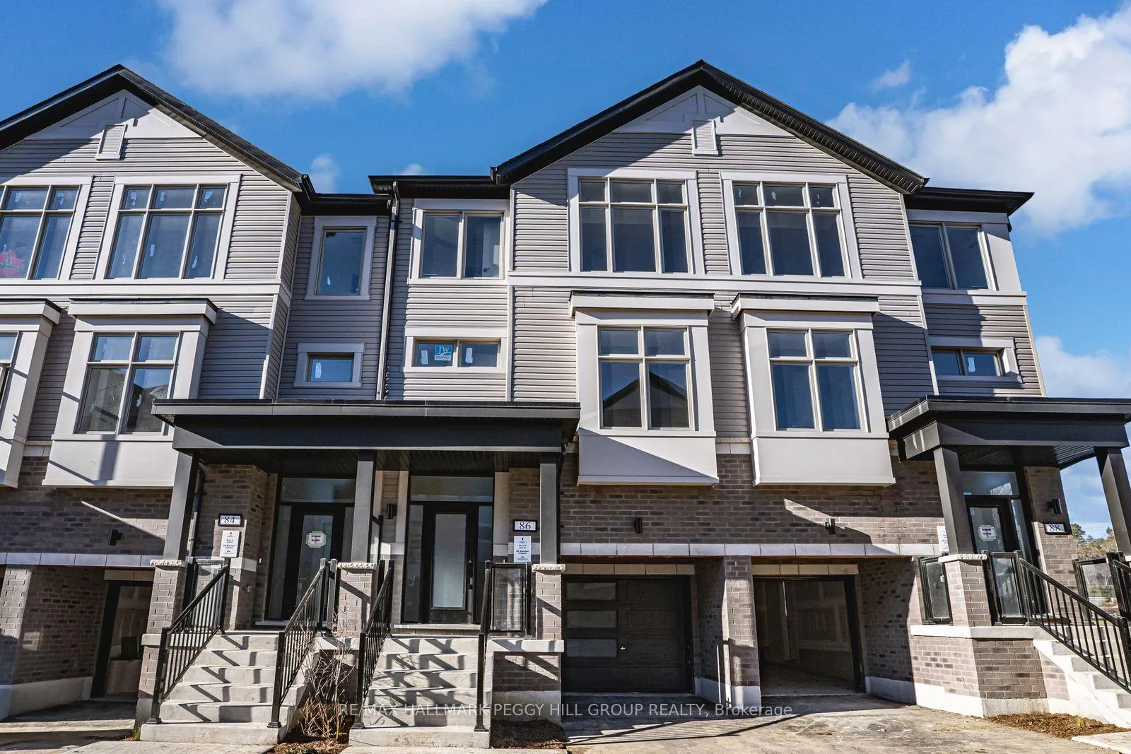Front of 86 Brandon Crescent