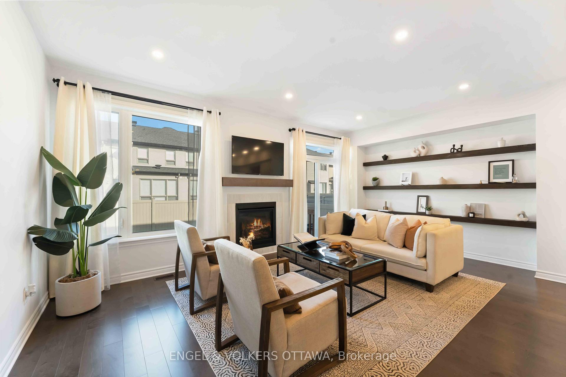 Photo 7 of 781 Cairn Crescent, Ottawa, Mer Bleue/Bradley Estates/Anderson Park — HOMEH