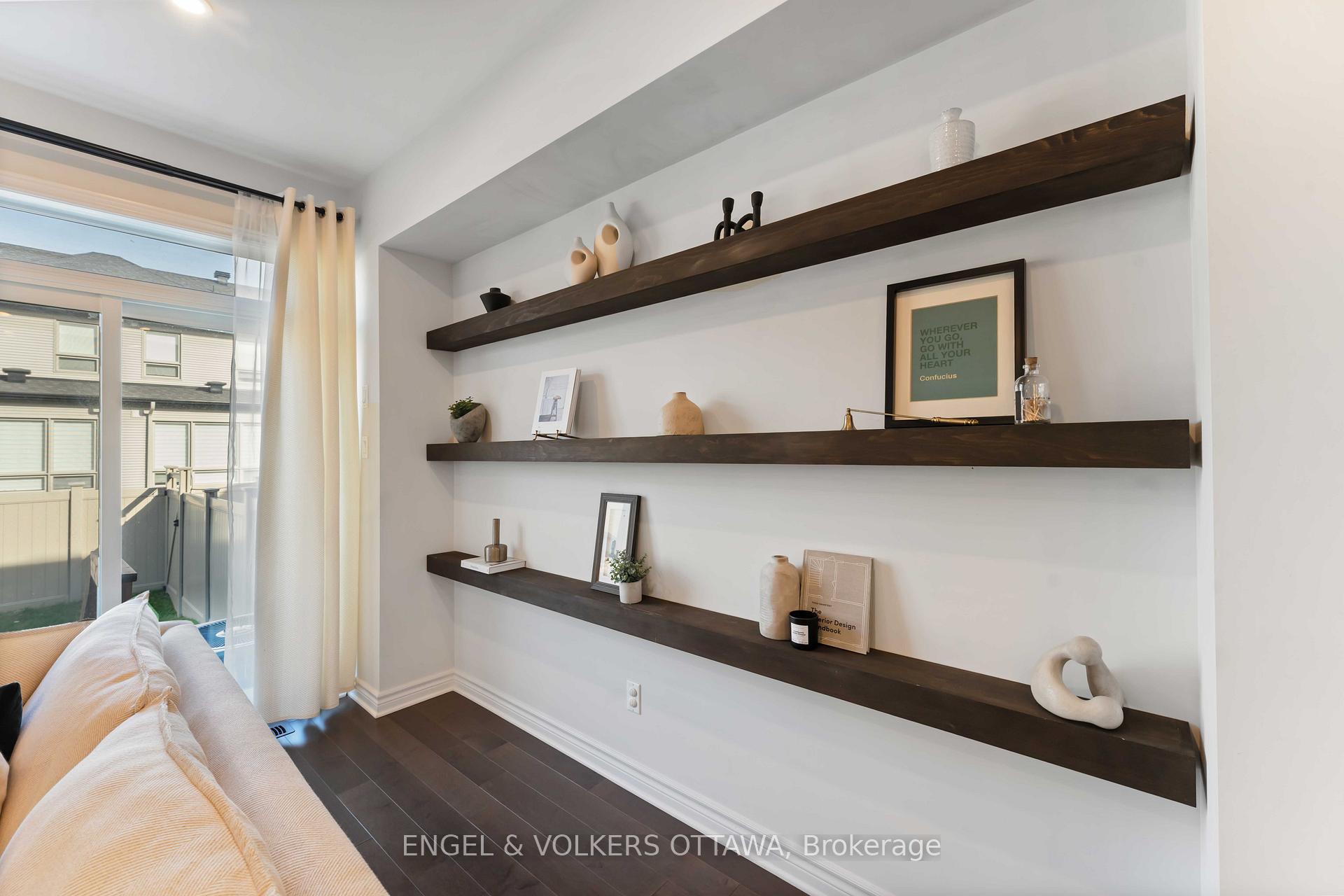 Photo 9 of 781 Cairn Crescent, Ottawa, Mer Bleue/Bradley Estates/Anderson Park — HOMEH