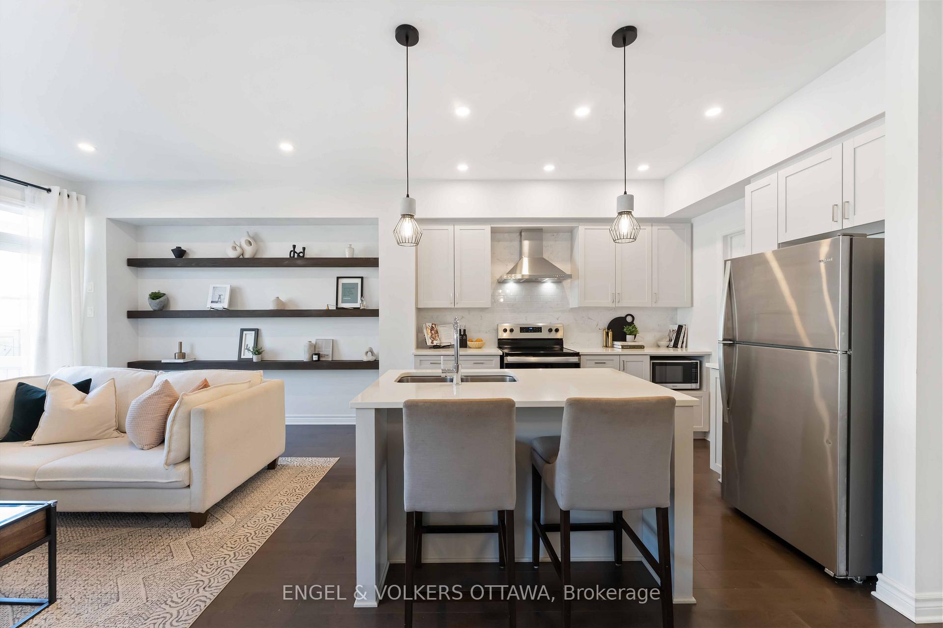 Photo 15 of 781 Cairn Crescent, Ottawa, Mer Bleue/Bradley Estates/Anderson Park — HOMEH