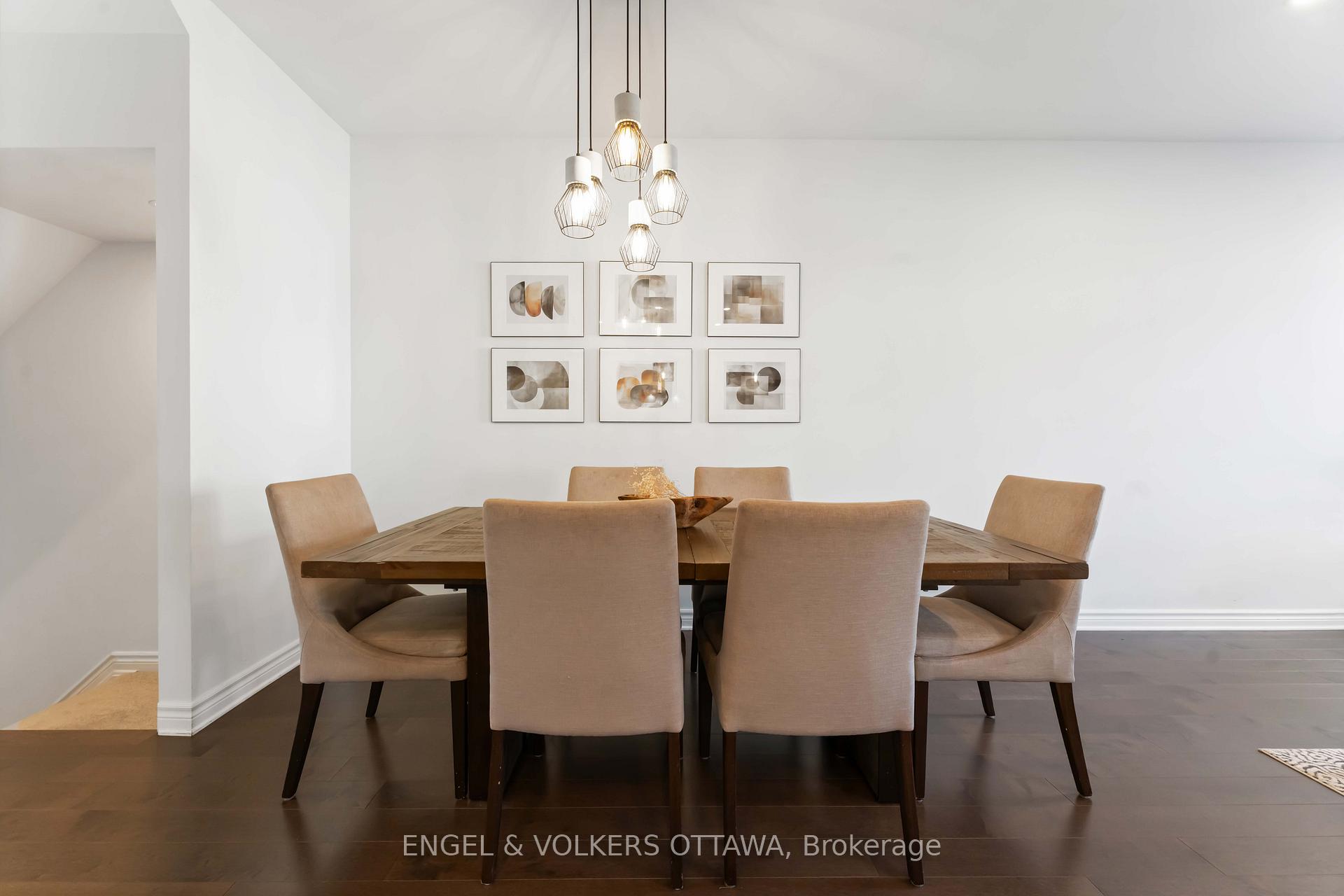 Photo 16 of 781 Cairn Crescent, Ottawa, Mer Bleue/Bradley Estates/Anderson Park — HOMEH