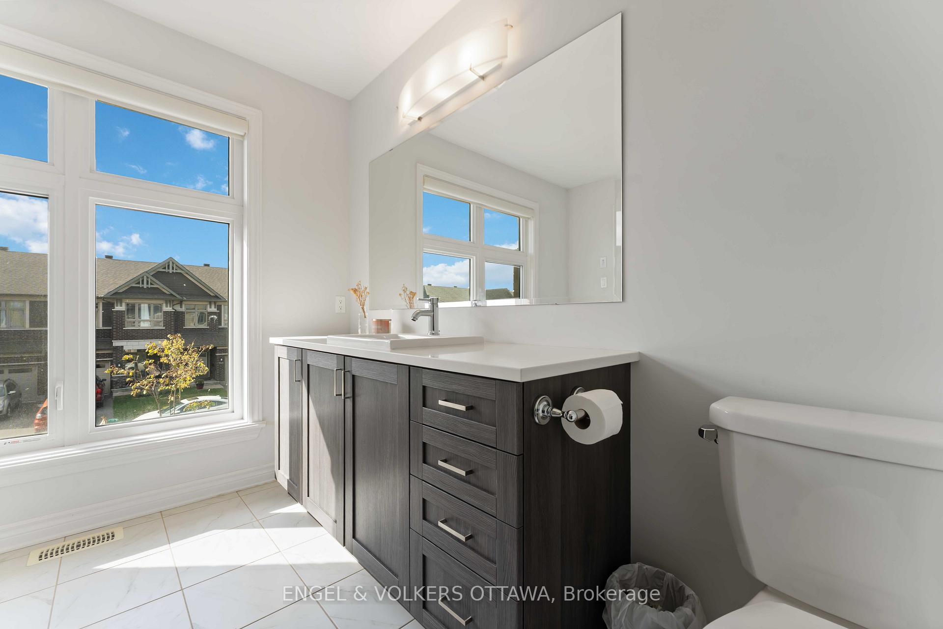Photo 26 of 781 Cairn Crescent, Ottawa, Mer Bleue/Bradley Estates/Anderson Park — HOMEH