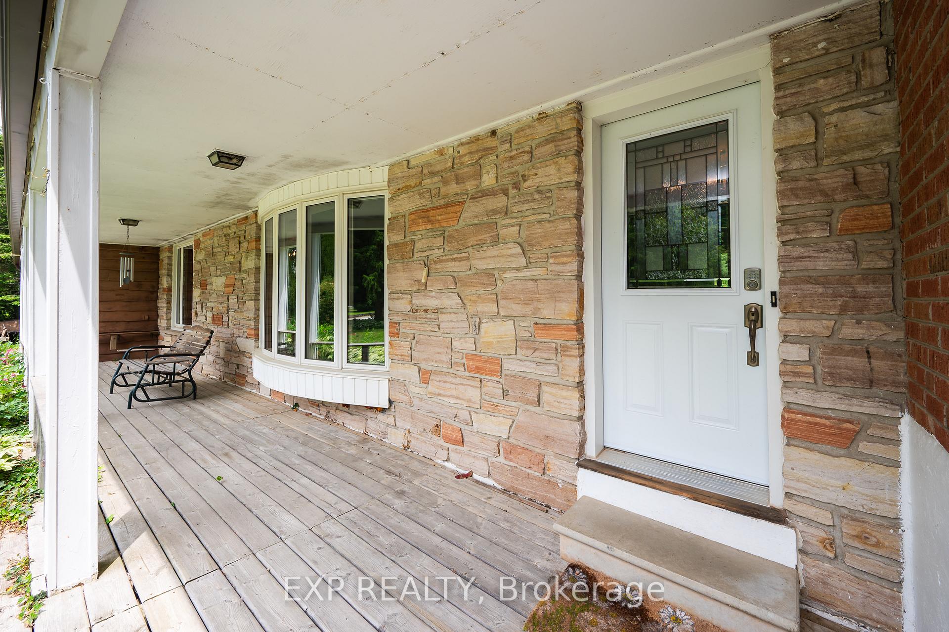 Photo 4 of 7633 Appleby Line, Milton, Rural Milton West — HOMEH