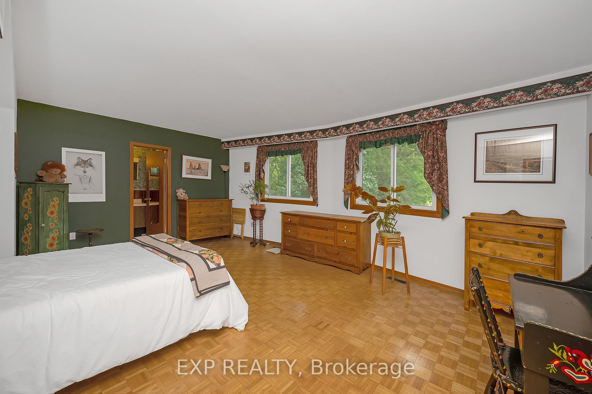 Photo 6 of 7633 Appleby Line, Milton, Rural Milton West — HOMEH