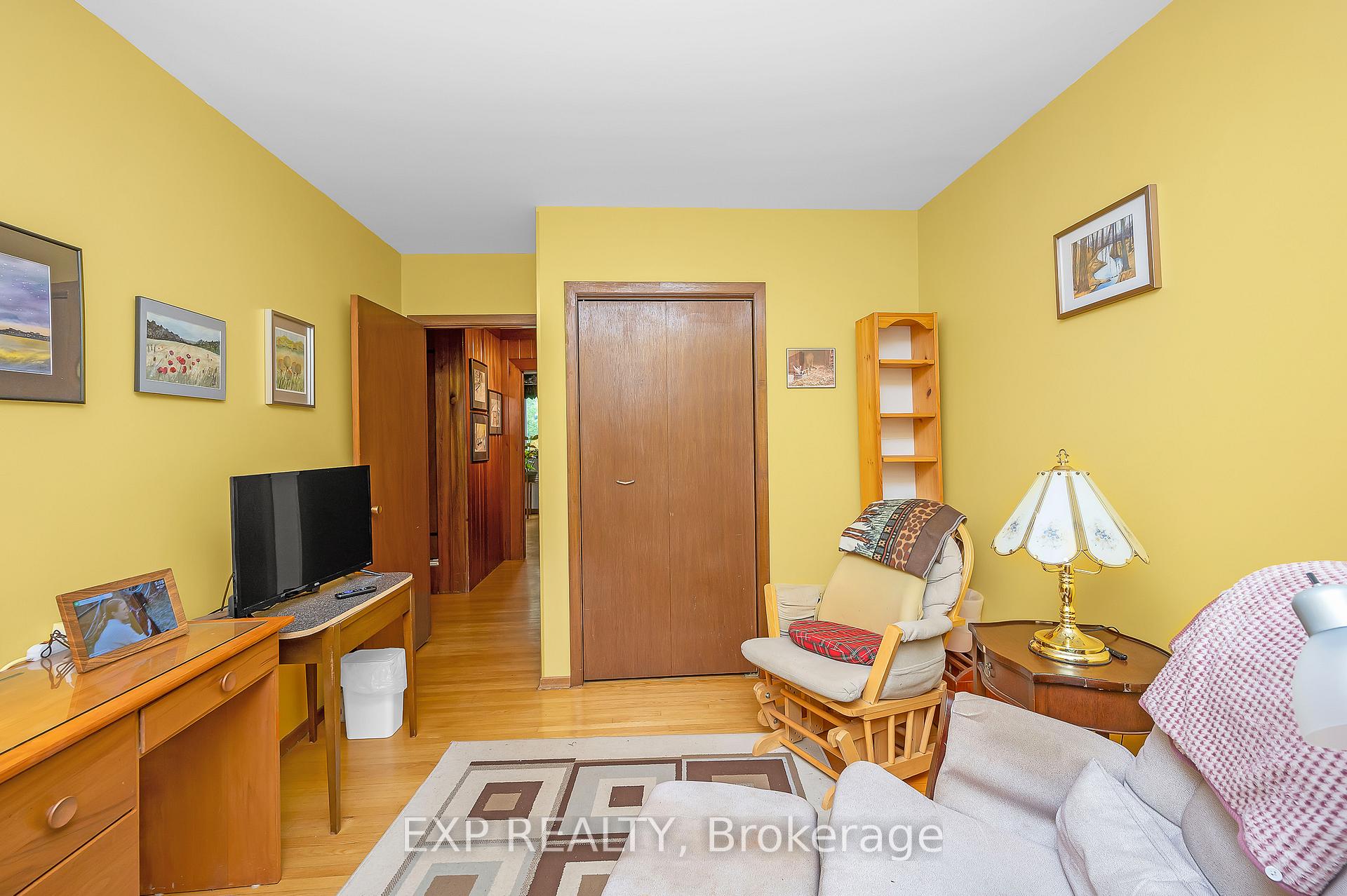 Photo 5 of 7633 Appleby Line, Milton, Rural Milton West — HOMEH