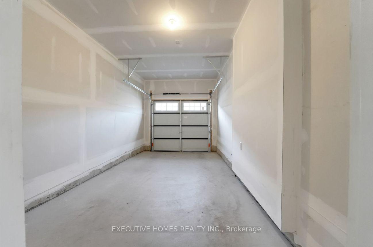 Photo 48 of Unit 8, 8273 Tulip Tree Drive, Niagara Falls, Brown — HOMEH