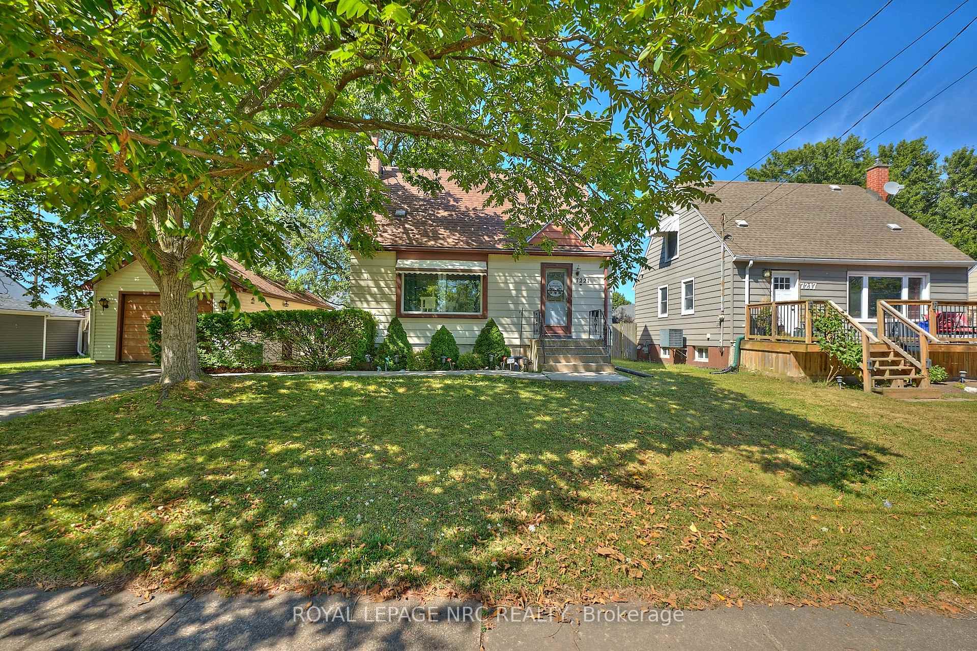 Photo 1 of 7221 Windsor Crescent, Niagara Falls, Hospital — HOMEH