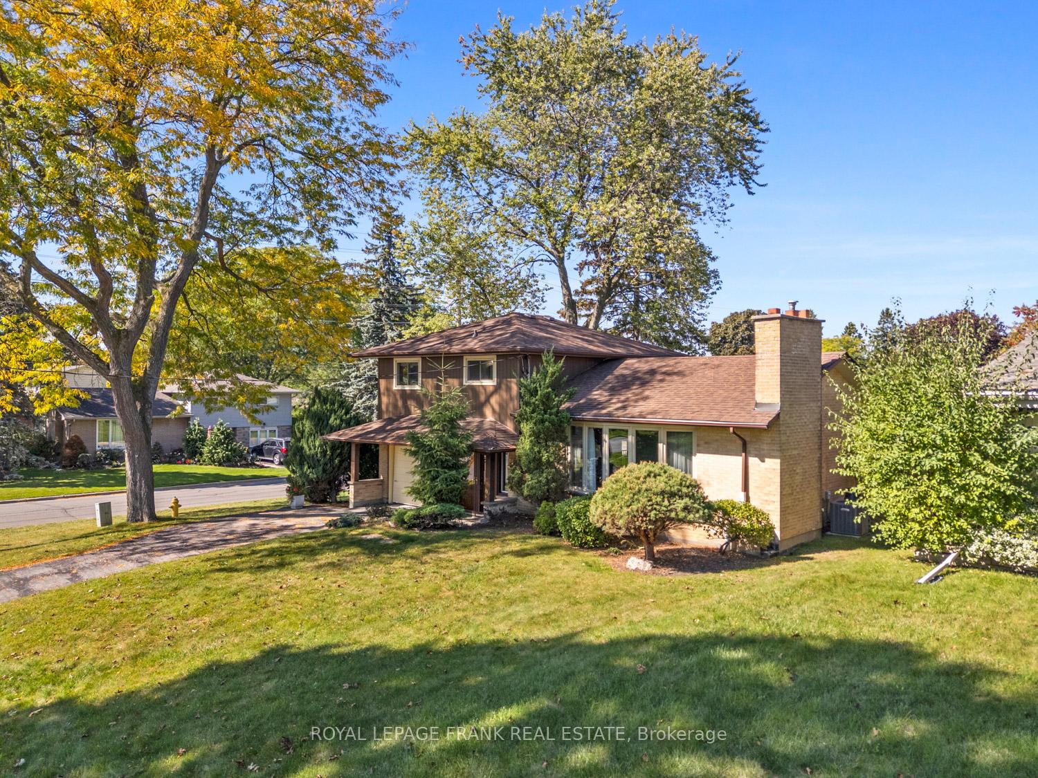 Photo 3 of 1026 Beaufort Avenue, Oshawa, Eastdale — HOMEH