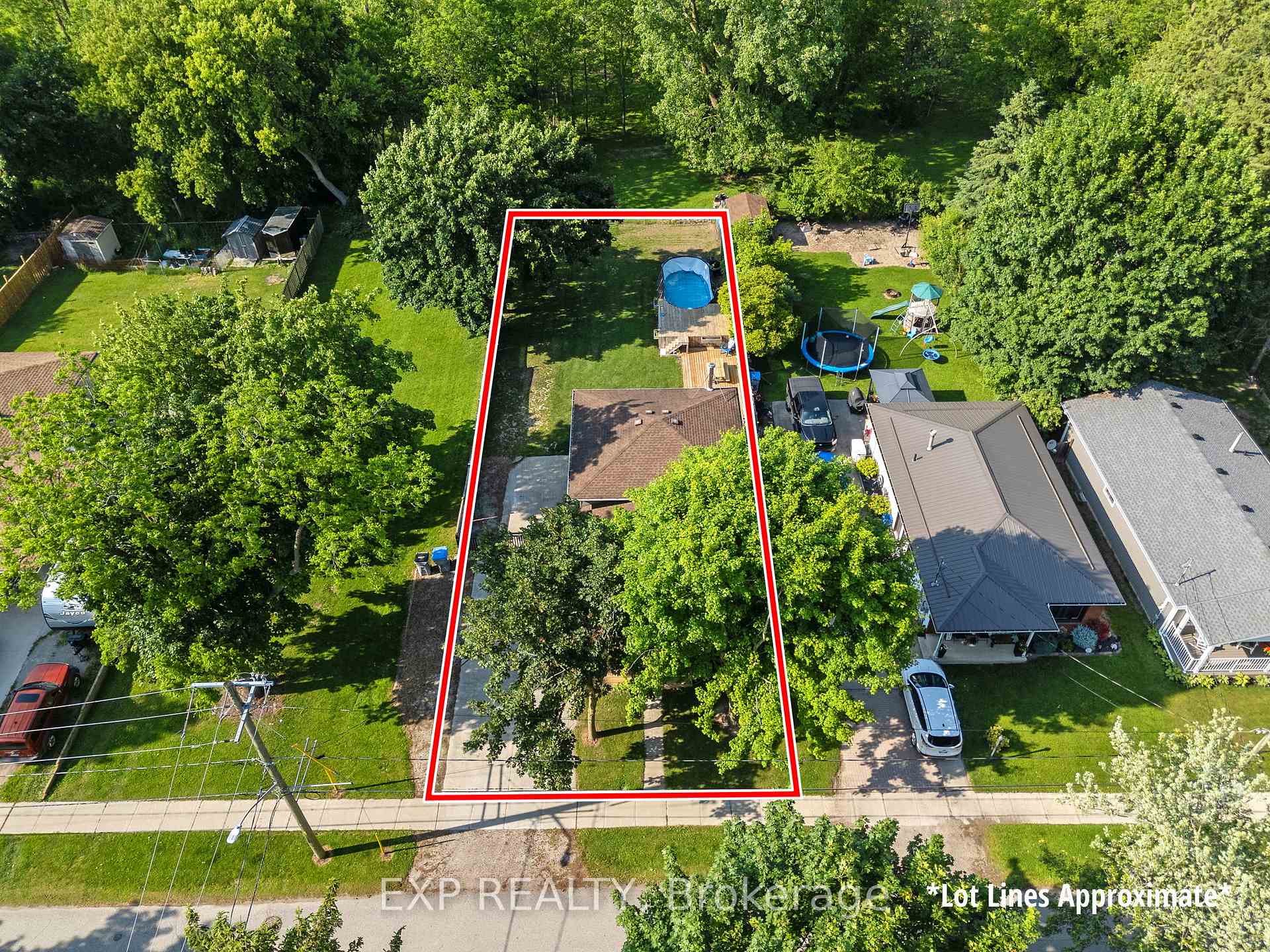 Photo 5 of 250 William Street E, North Middlesex, Parkhill — HOMEH