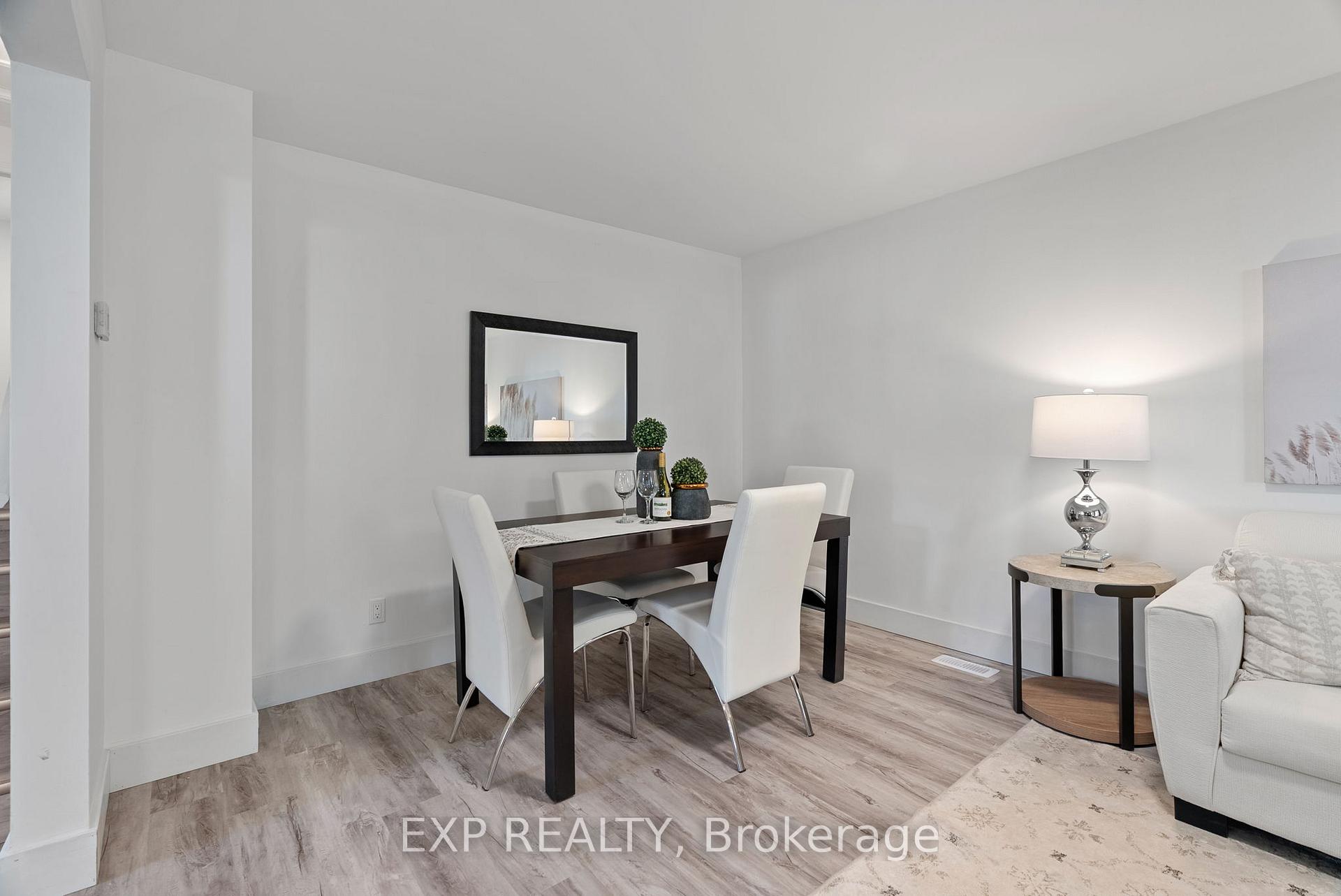 Photo 9 of 250 William Street E, North Middlesex, Parkhill — HOMEH