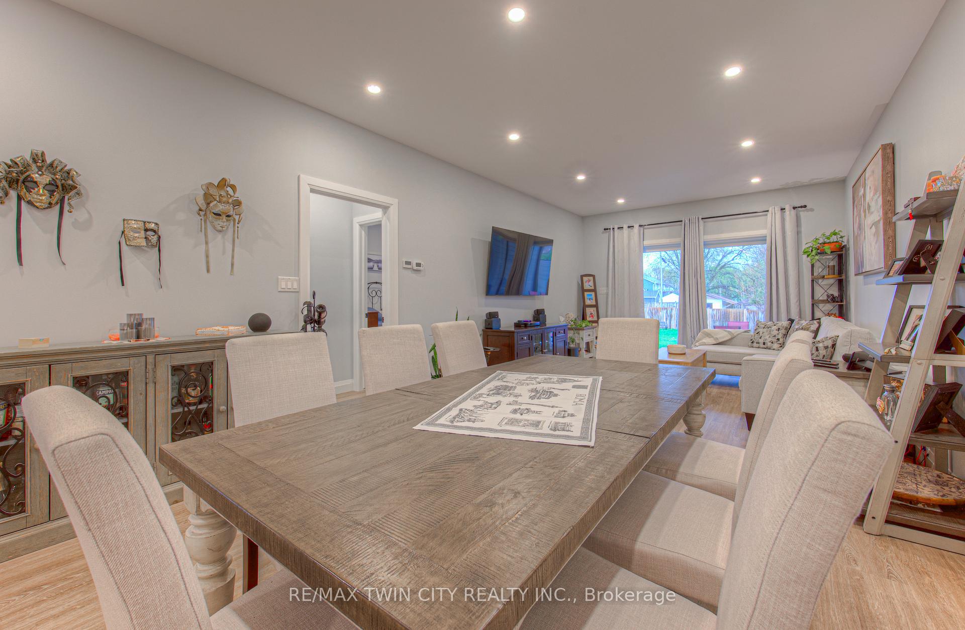 Photo 16 of Unit A, 3995 James Street, Perth East, Shakespeare — HOMEH