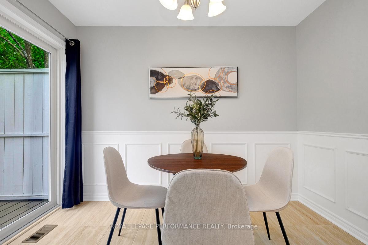 Photo 16 of 653A Carsons Road, Ottawa, Carson Meadows — HOMEH