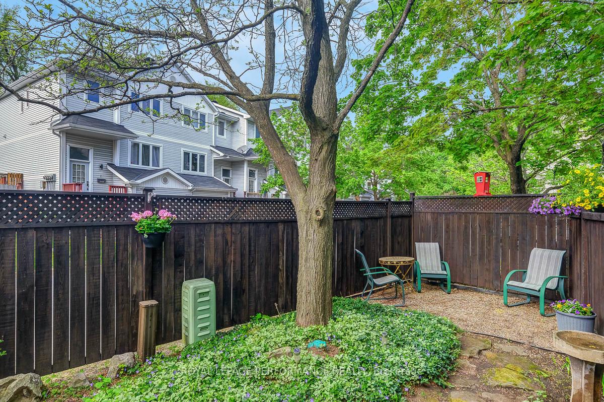Photo 36 of 653A Carsons Road, Ottawa, Carson Meadows — HOMEH