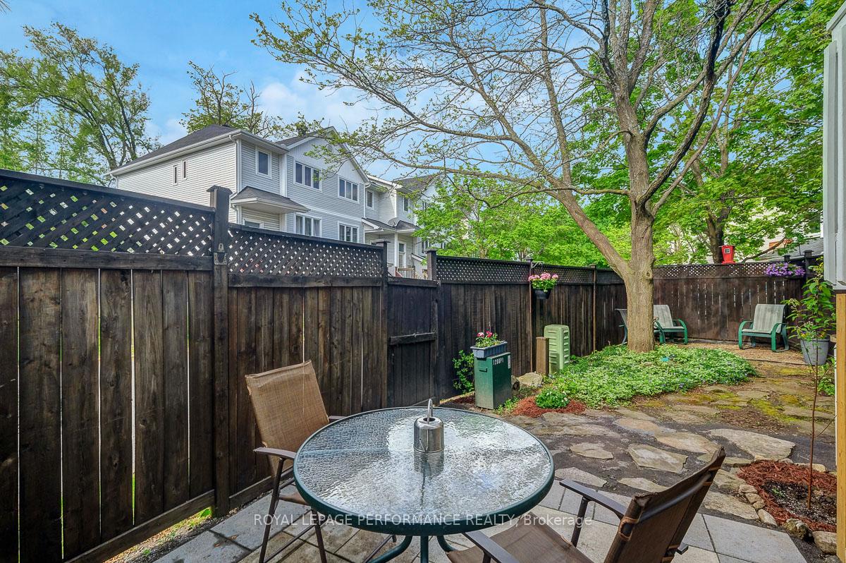 Photo 37 of 653A Carsons Road, Ottawa, Carson Meadows — HOMEH