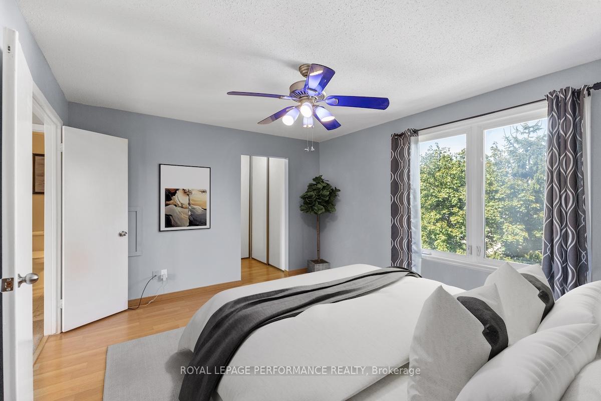 Photo 17 of 1936 Longman Crescent, Ottawa, Chateauneuf — HOMEH